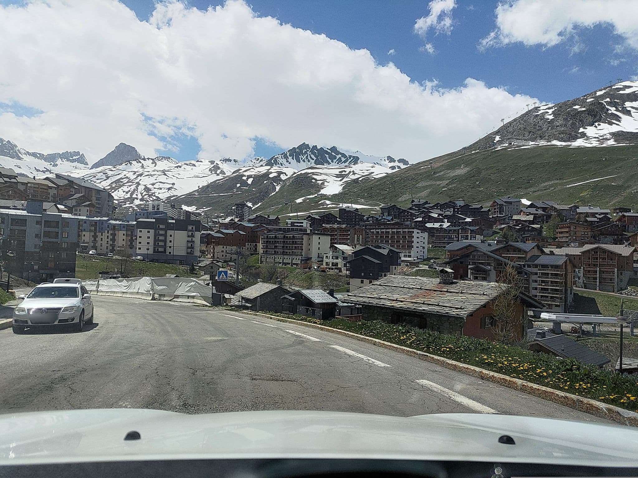 Street view near Le Grand Pré, Tignes — © MatthieuF4FNE (CC BY-SA · Mapillary)