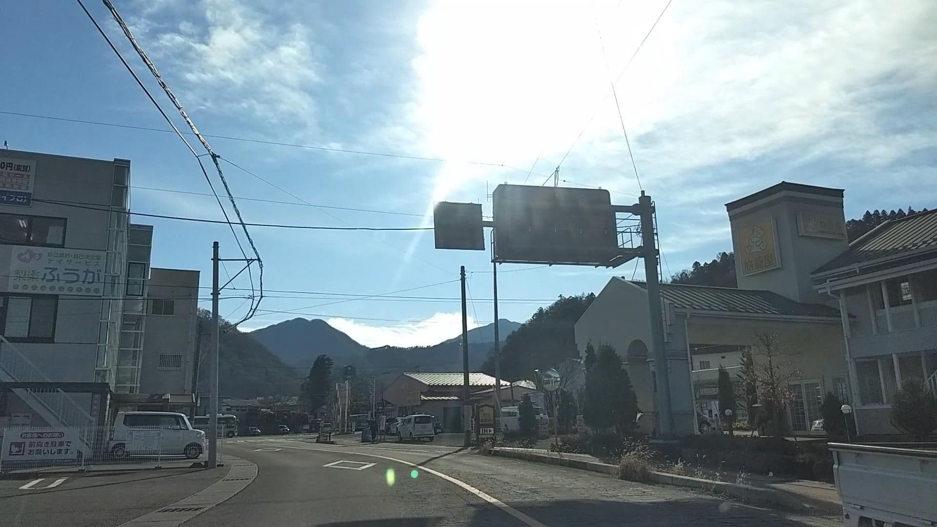 Street view near ファミリーロッジ旅籠屋 富士都留店, Tsuru — © drivephotograph (CC BY-SA · Mapillary)
