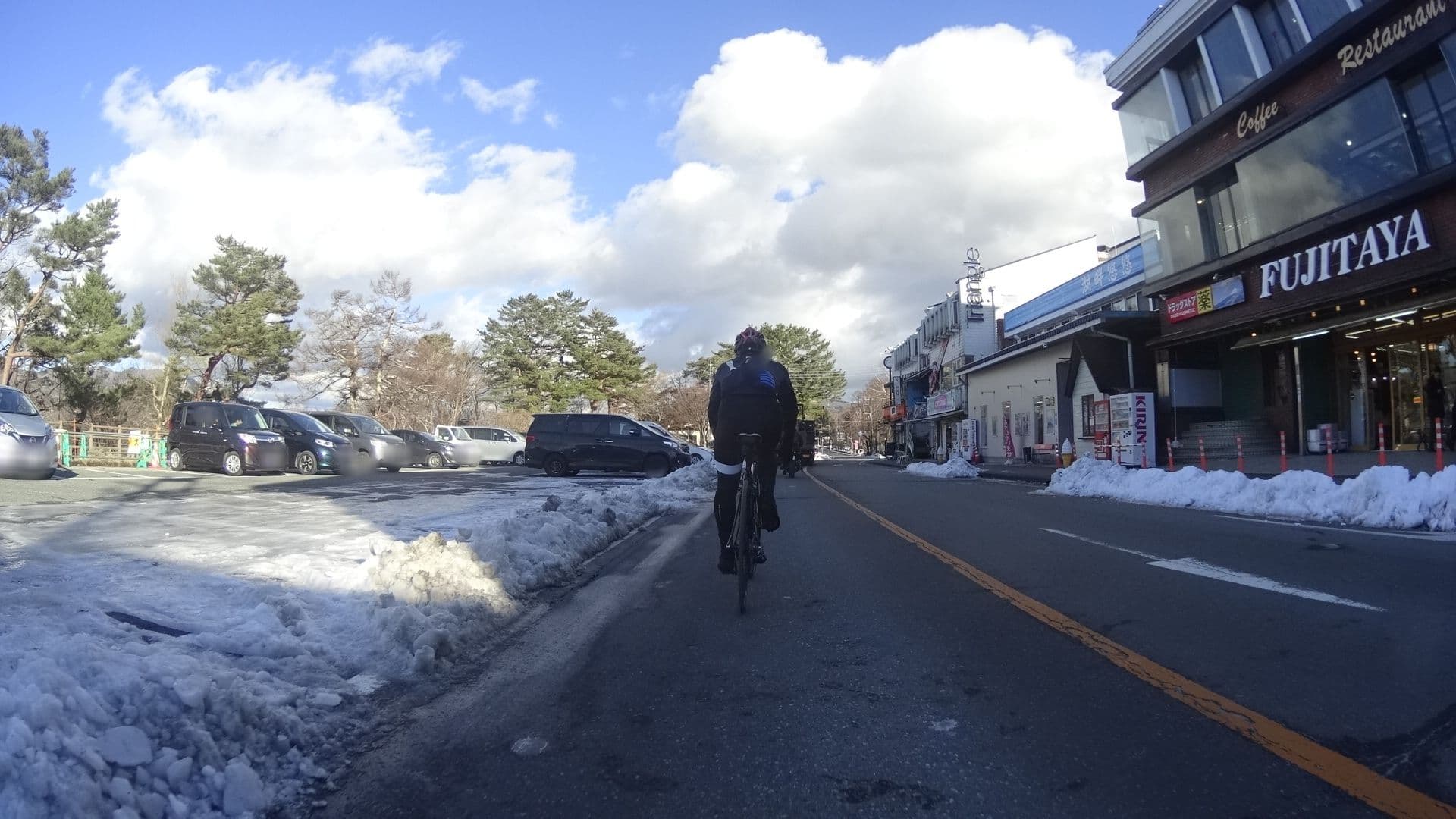Street view near 食堂・民宿 あさひ, Yamanaka — © tmogi21a (CC BY-SA · Mapillary)