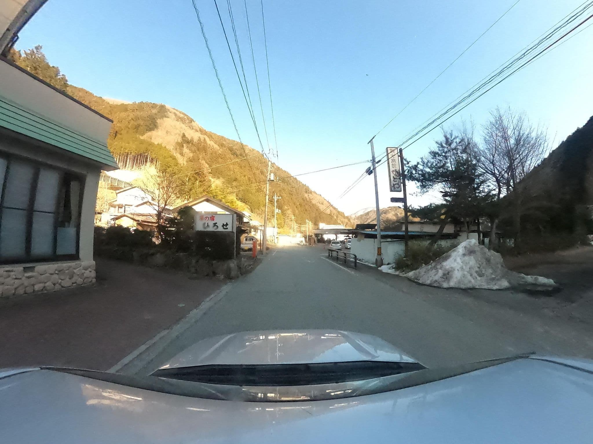 Street view near 廣瀬屋旅館, Hikawa — © kojiroucircle (CC BY-SA · Mapillary)