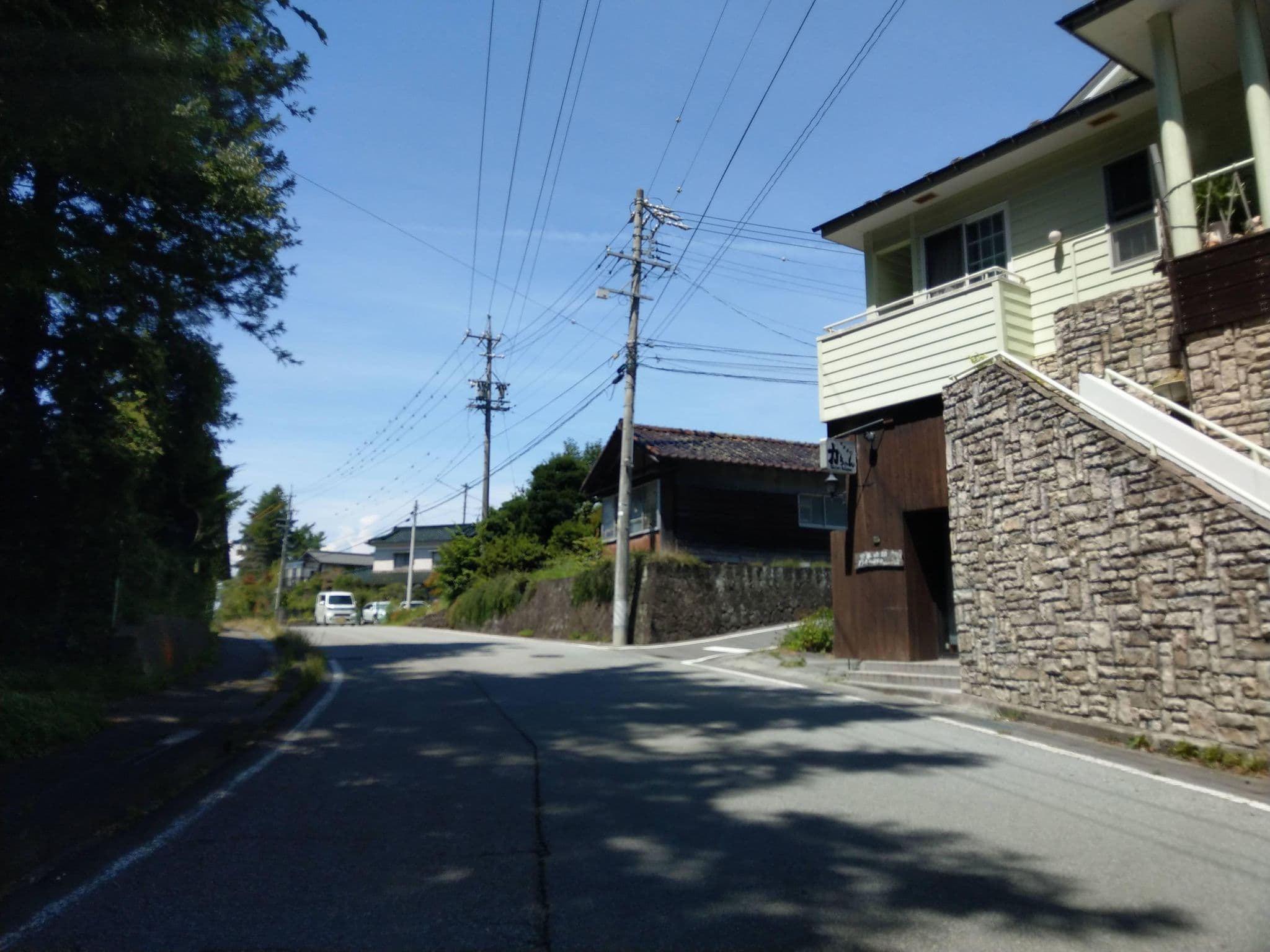 Street view near 旅館西軽, Miyota — © komoronokaze (CC BY-SA · Mapillary)