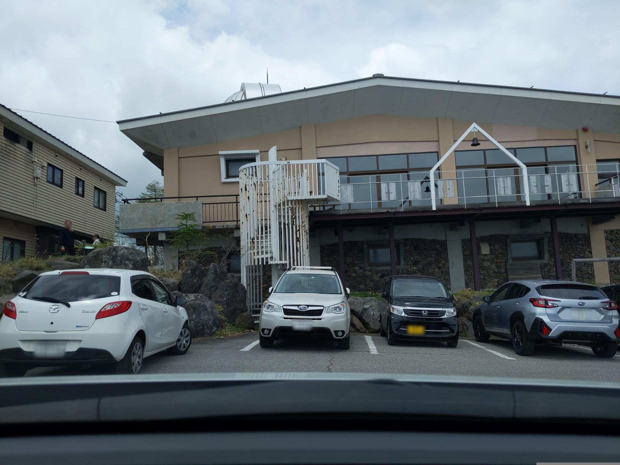 Street view near 高峰高原ホテル, Miyota — © komoronokaze (CC BY-SA · Mapillary)