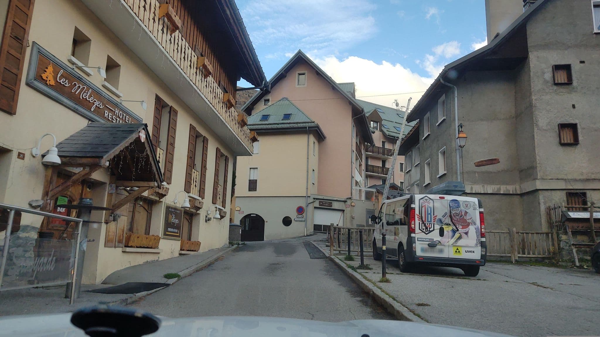 Street view near Les Mélèzes, Valloire