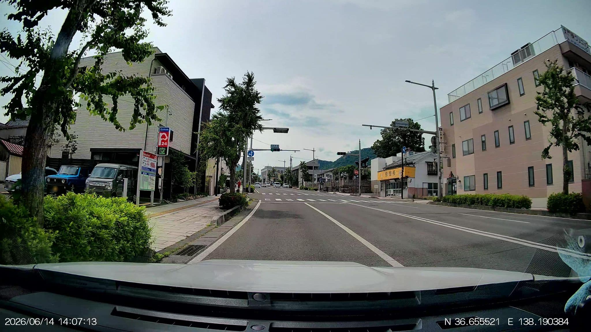 Street view near ホテルスウィーツ, Nagano — © aHS (CC BY-SA · Mapillary)