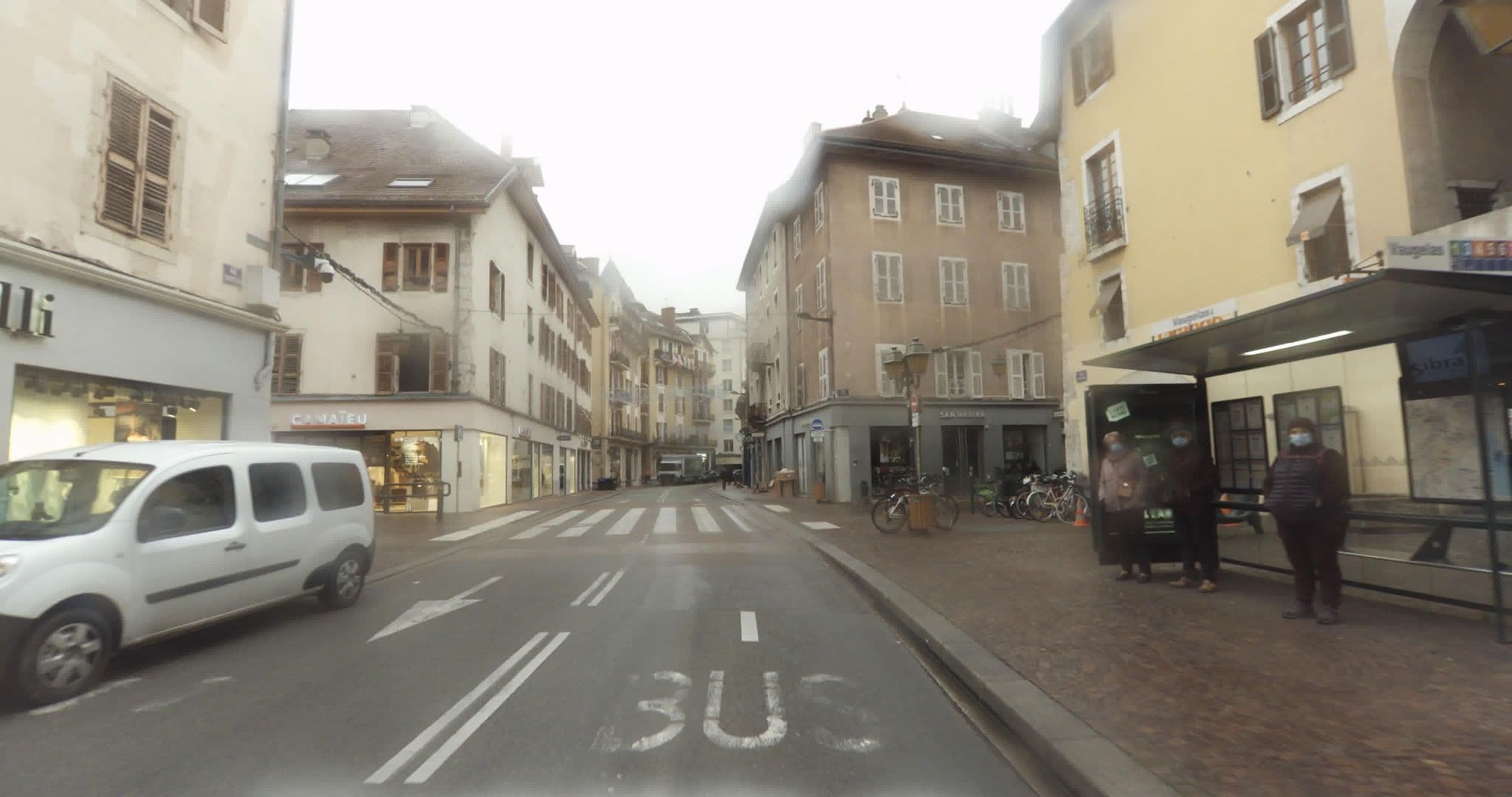 Street view near Atipik, Annecy — © sogefi (CC BY-SA · Mapillary)