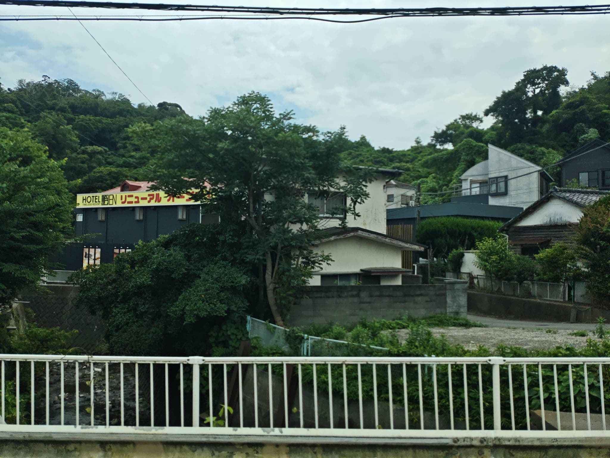 Street view near シャトー芦名, Hayama — © mitz (CC BY-SA · Mapillary)