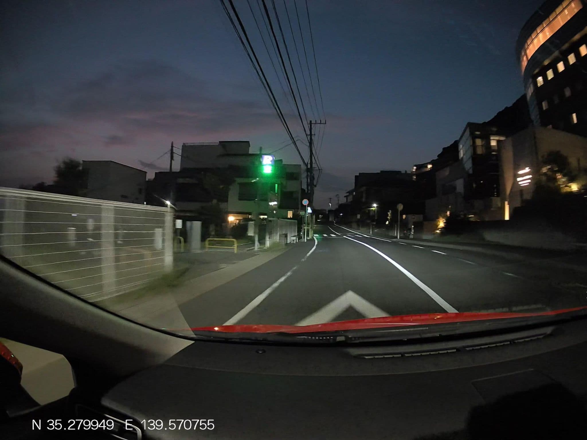 Street view near うみのホテル, Hayama — © mitz (CC BY-SA · Mapillary)