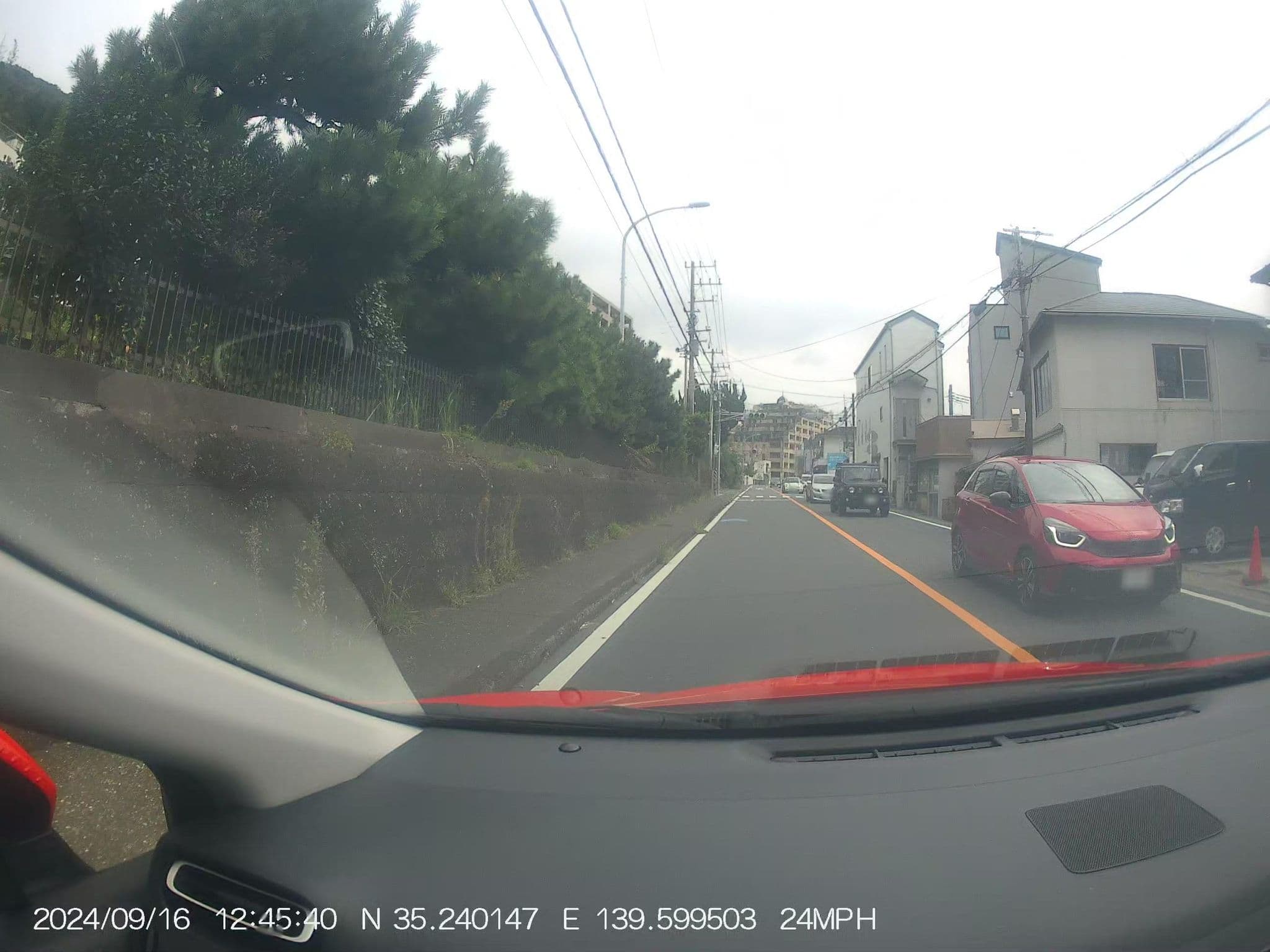 Street view near 東京証券業組合秋谷保養所, Hayama — © mitz (CC BY-SA · Mapillary)