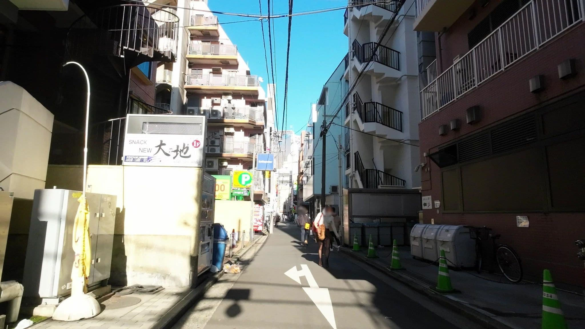 Street view near 東横イン横浜駅西口, Minatomirai — © drivephotograph (CC BY-SA · Mapillary)
