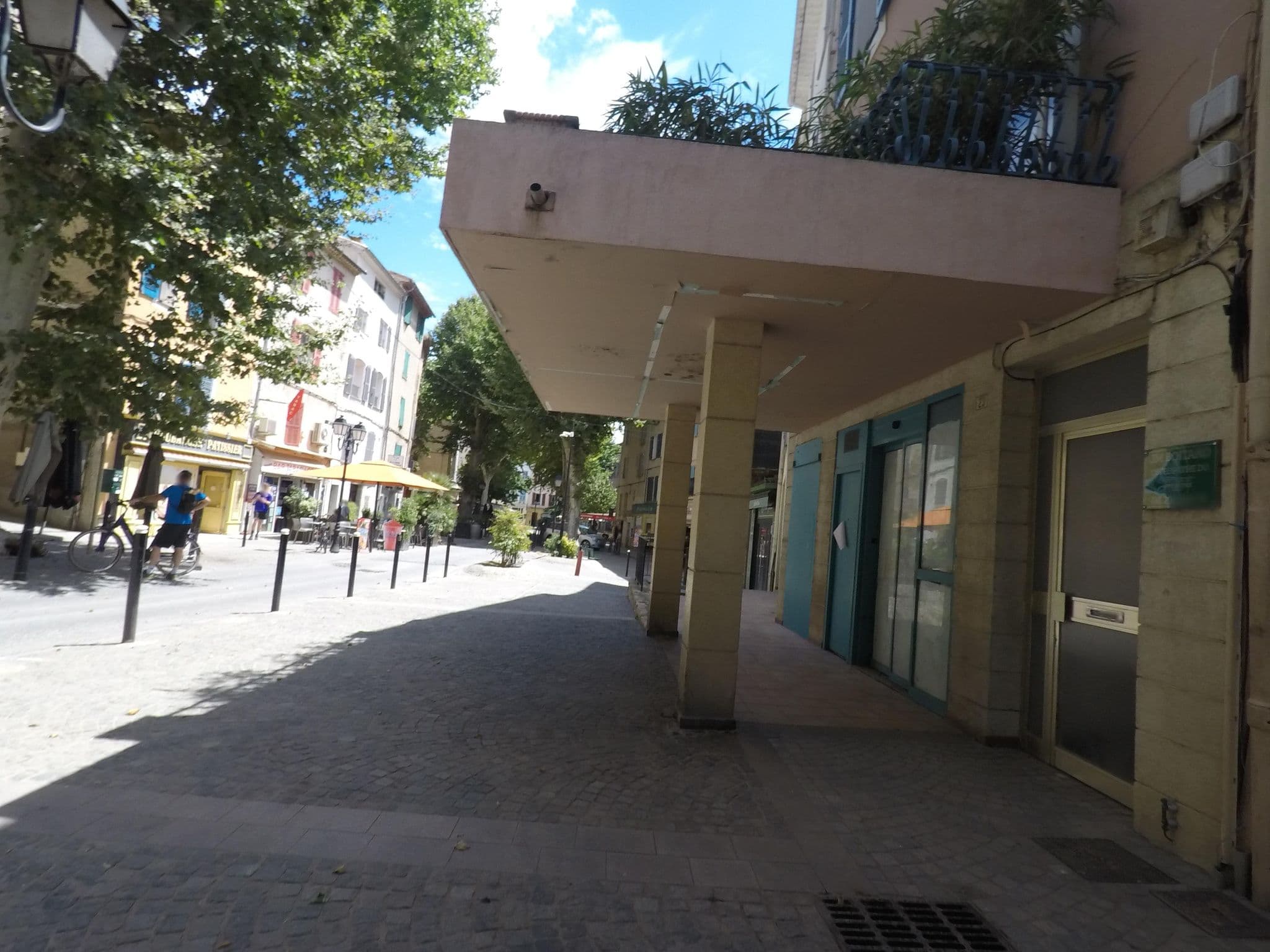 Street view near Hôtel du Parc, Lorgues — © AlaeddineJERAD (CC BY-SA · Mapillary)