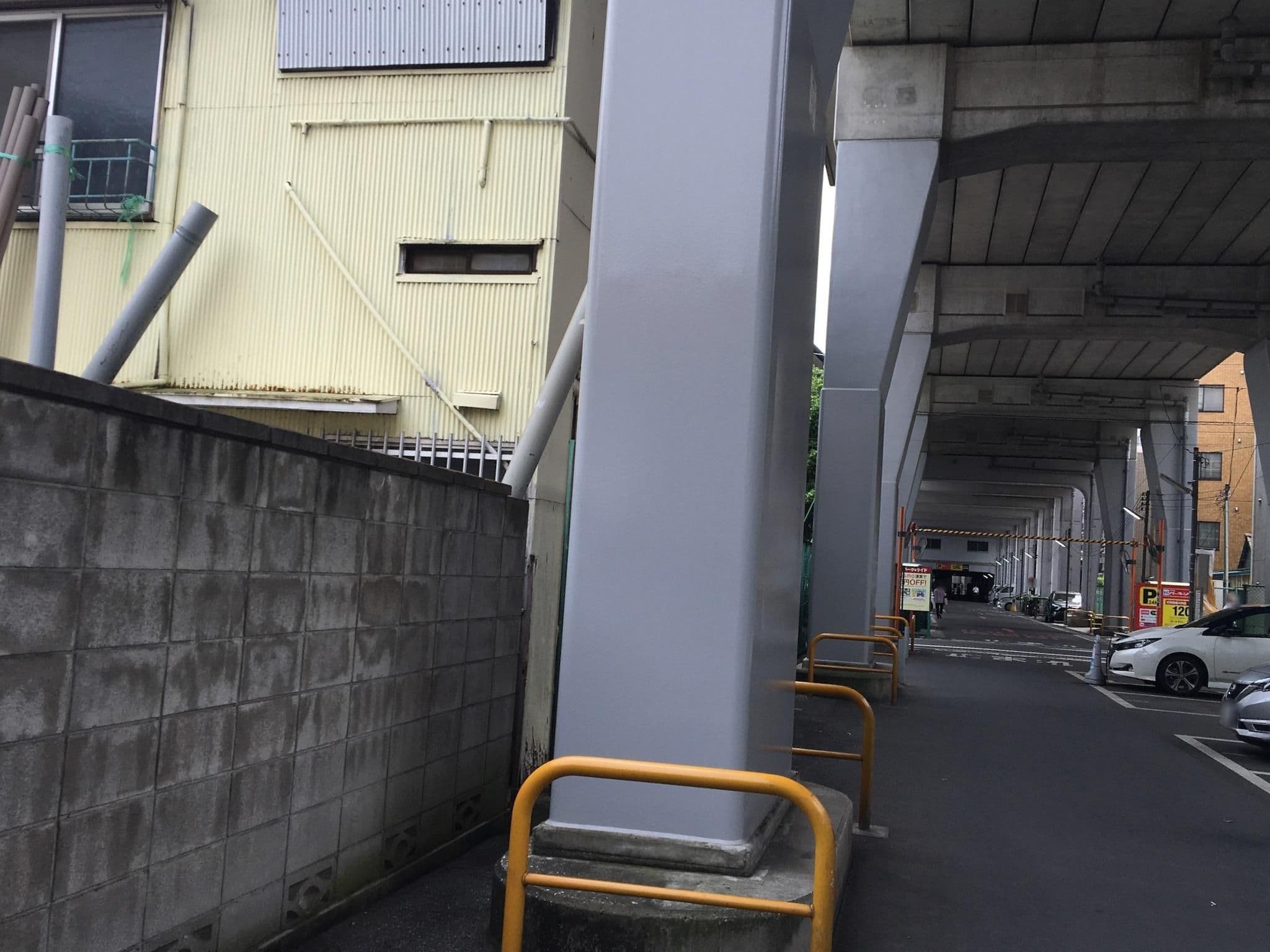 Street view near かつらしげもり, Minami-ōi — © musashino5 (CC BY-SA · Mapillary)