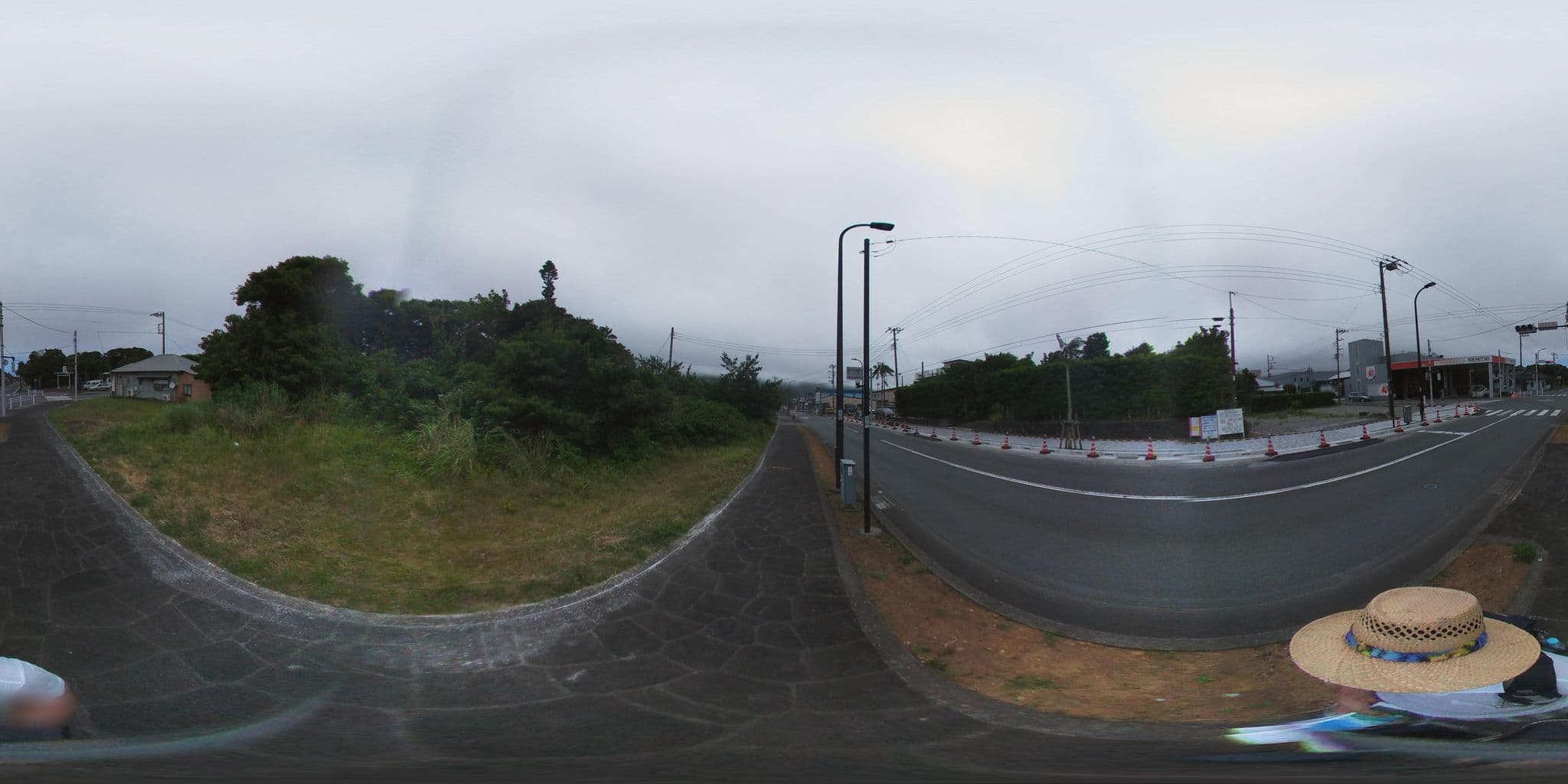 Street view near 八丈バックパッカーズ・イン, Hachijō — © miurahr (CC BY-SA · Mapillary)