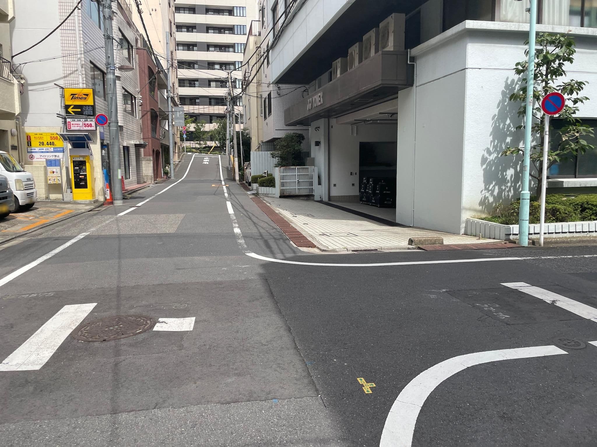Street view near ワールドビッグフォー, Yushima — © musashino5 (CC BY-SA · Mapillary)