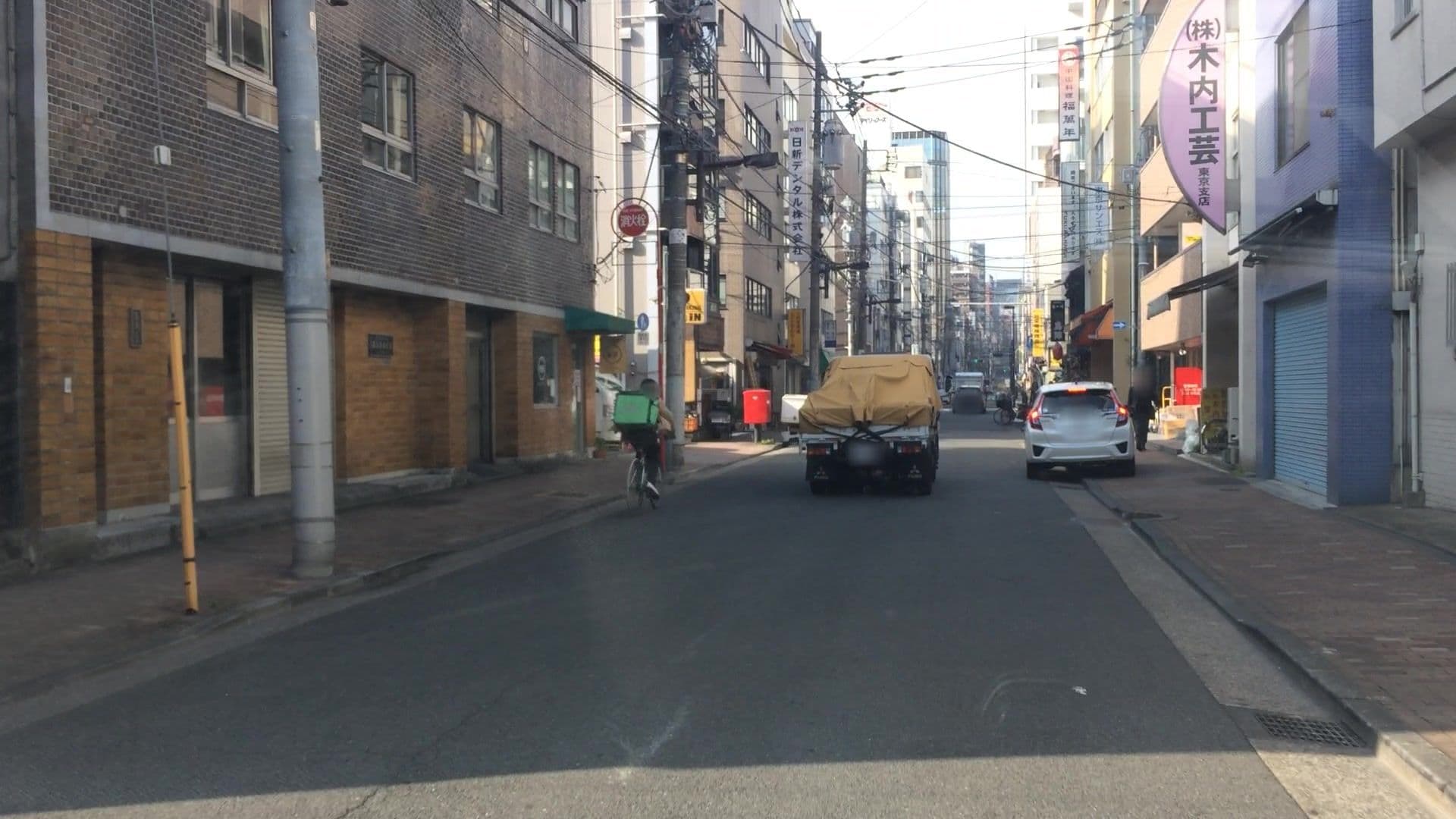 Street view near MONday Apart Premium UENO OKACHIMACHI 上野御徒町, Ueno — © lvl5 (CC BY-SA · Mapillary)