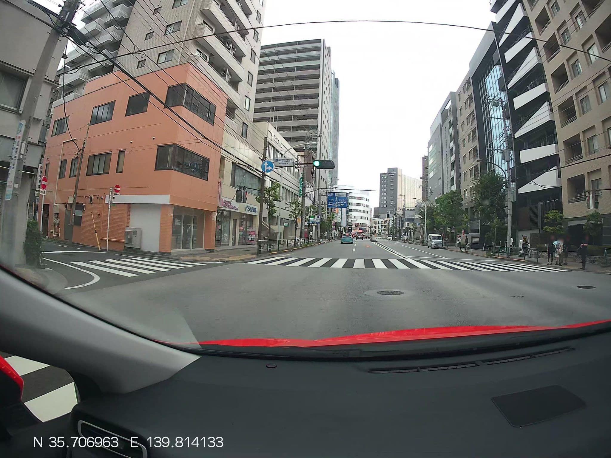 Street view near SMI:RE STAY OSHIAGE, Yokokawa — © mitz (CC BY-SA · Mapillary)