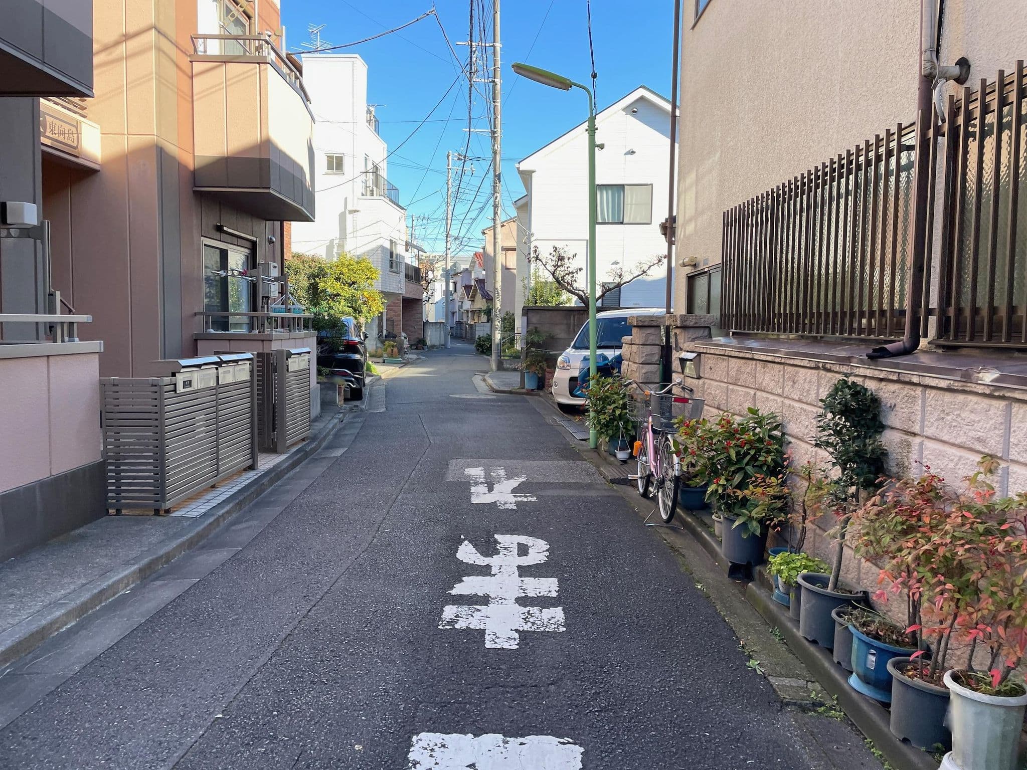 Street view near 戦国旅籠 東向島宿, Sumida — © musashino5 (CC BY-SA · Mapillary)
