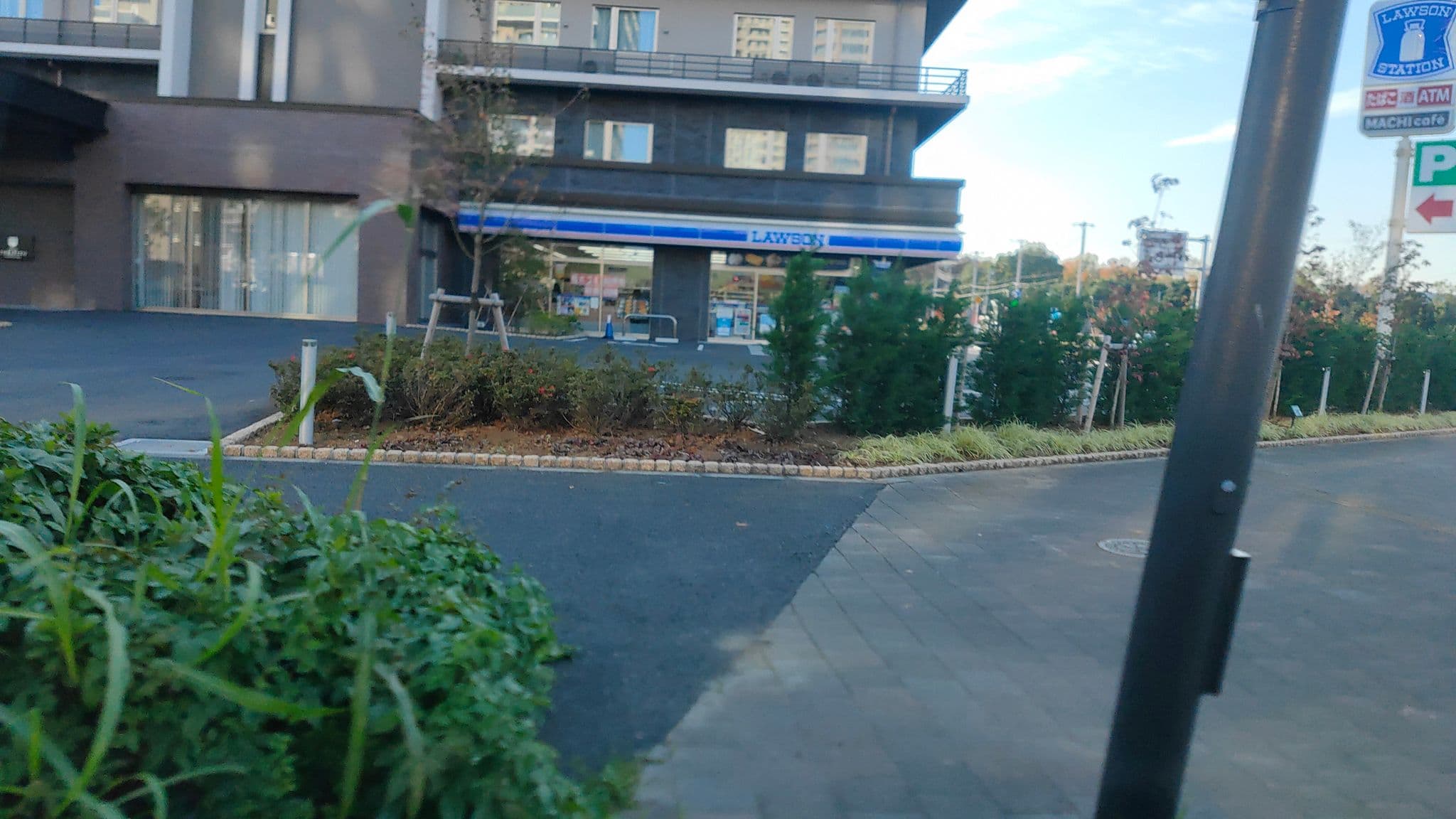 Street view near ホテルトリフィート柏の葉, Kashiwa — © mitz (CC BY-SA · Mapillary)
