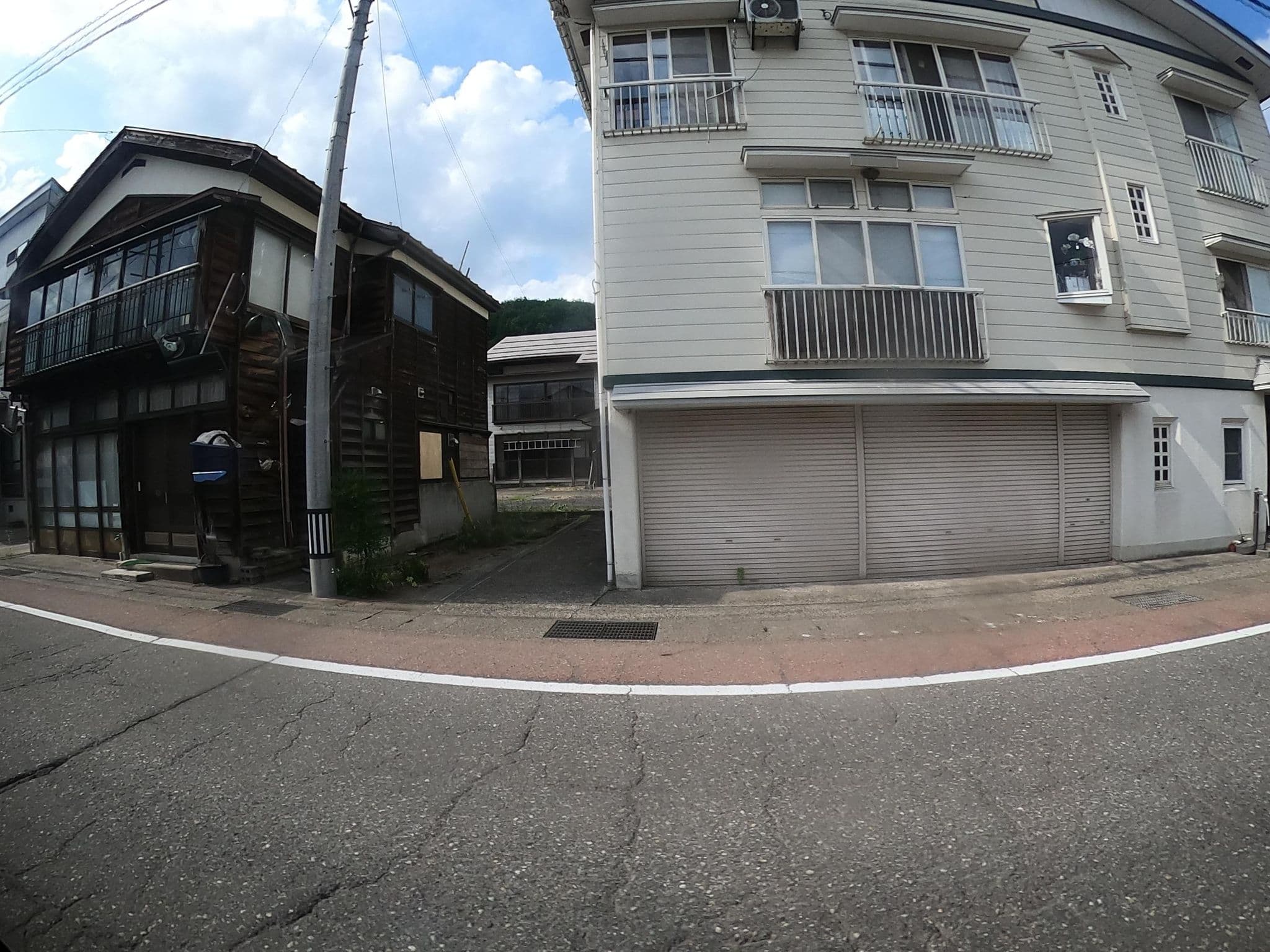 Street view near ようらい館 おらこ, Tōkamachi — © castletrain (CC BY-SA · Mapillary)
