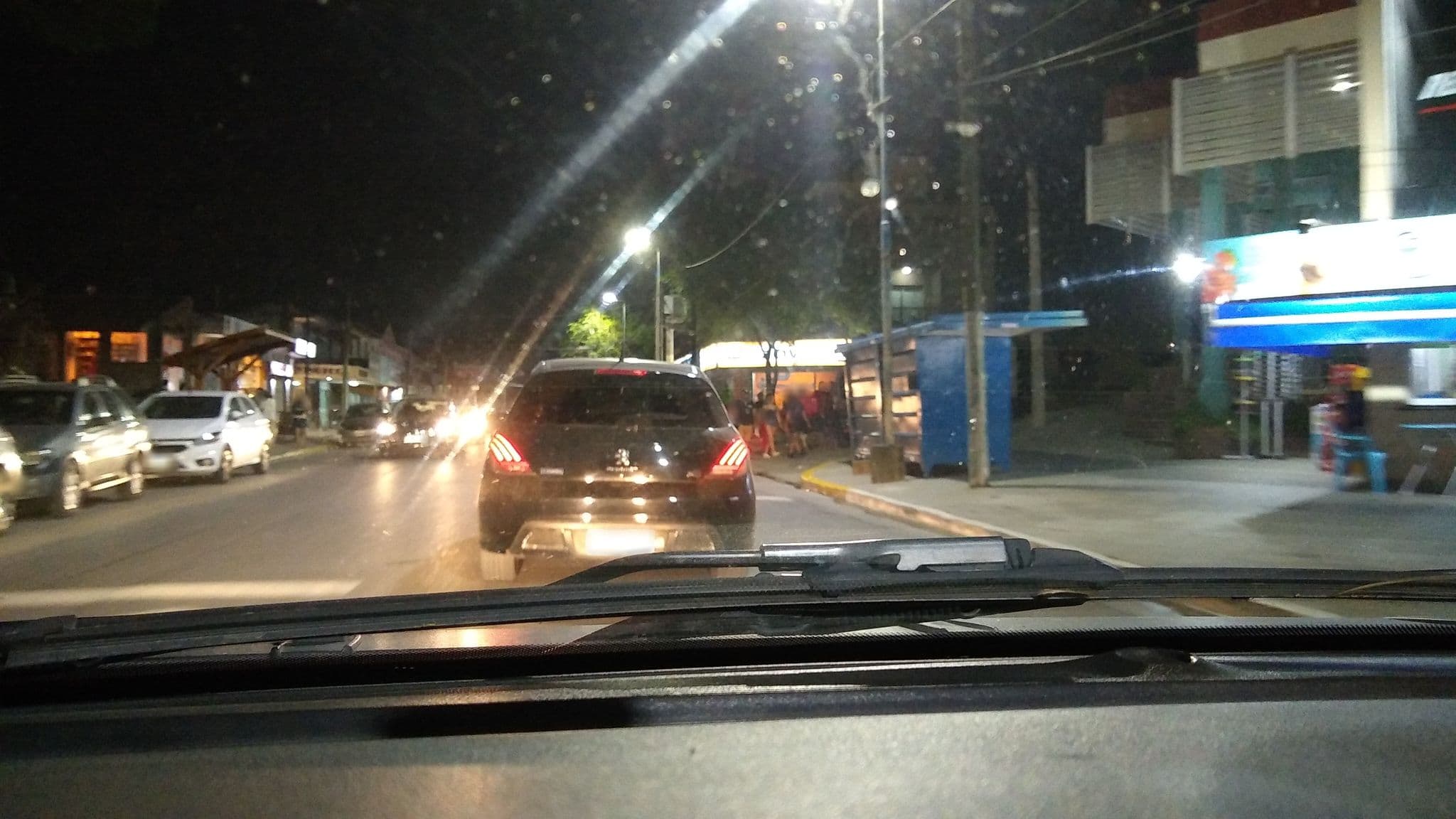 Street view near Hotel Colonial 11 de Noviembre, Villa Gesell — © lggadea (CC BY-SA · Mapillary)