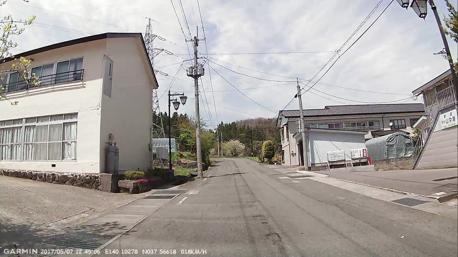 Street view near 山中屋旅館, Inawashiro — © jmmapiranger (CC BY-SA · Mapillary)