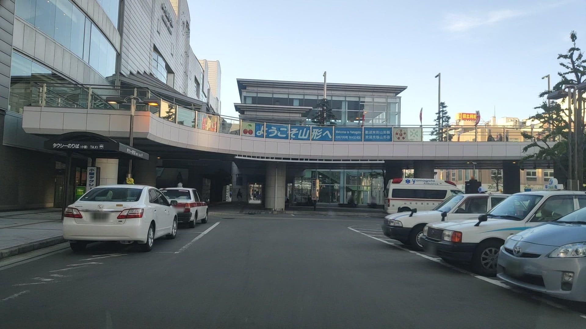 Street view near ホテルメトロポリタン山形, Yamagata — © drivephotograph (CC BY-SA · Mapillary)