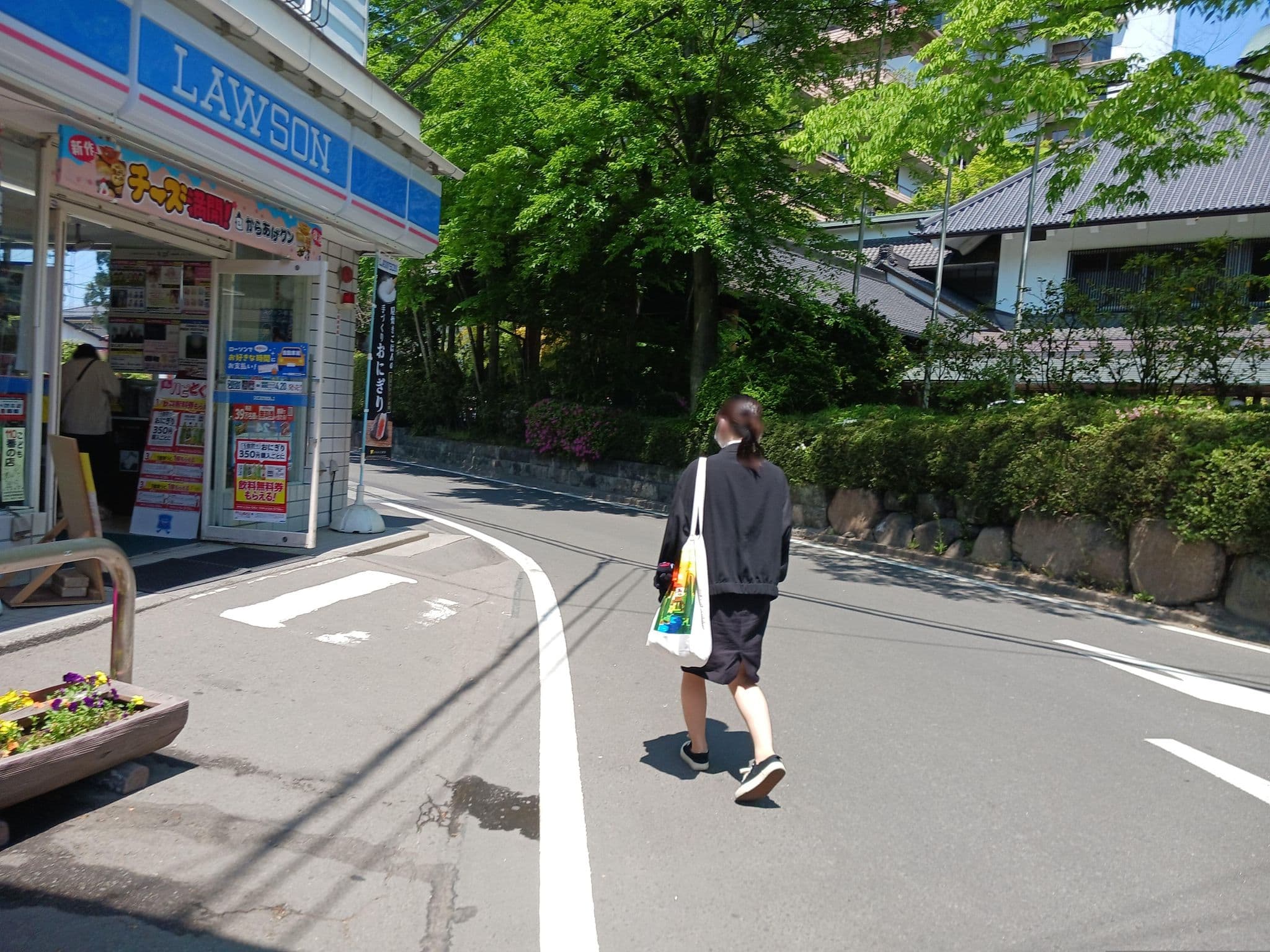 Street view near 旅館仙秋, Murata — © seckey (CC BY-SA · Mapillary)