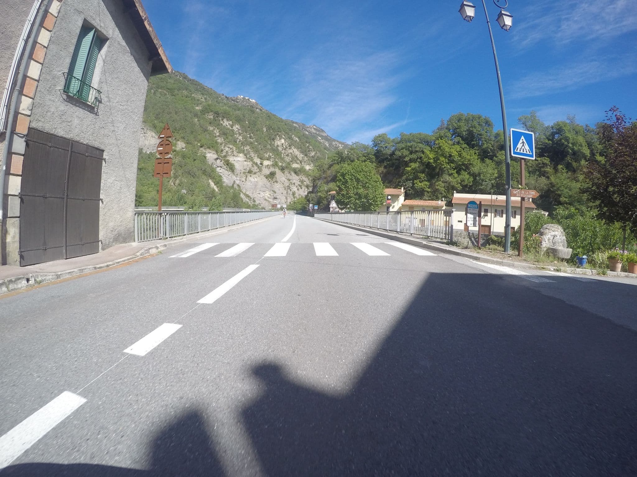 Street view near Gîte de la Tinée, Lantosque — © jesolem (CC BY-SA · Mapillary)