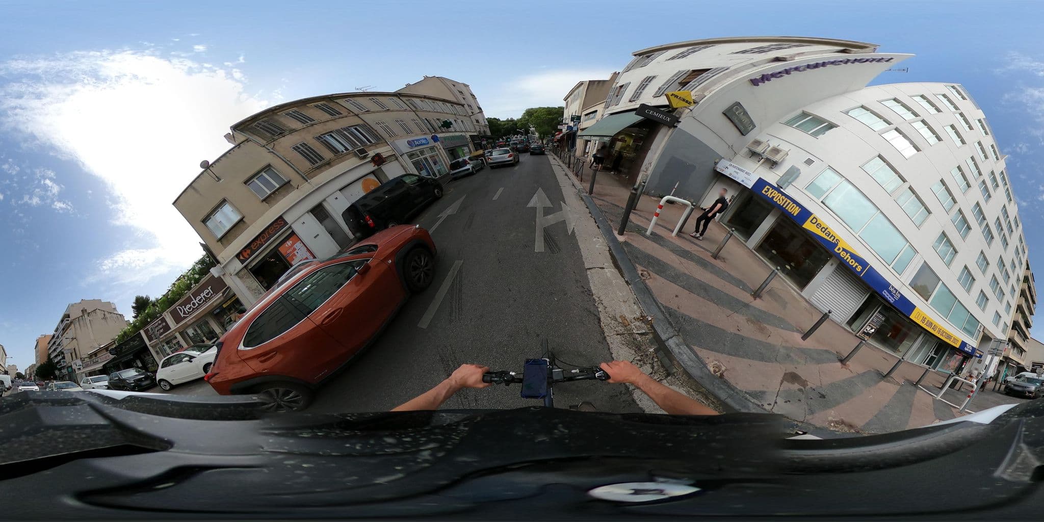 Street view near Hôtel Mercure Marseille Centre Prado Vélodrome, Saint-Giniez — © simon_geovelo (CC BY-SA · Mapillary)