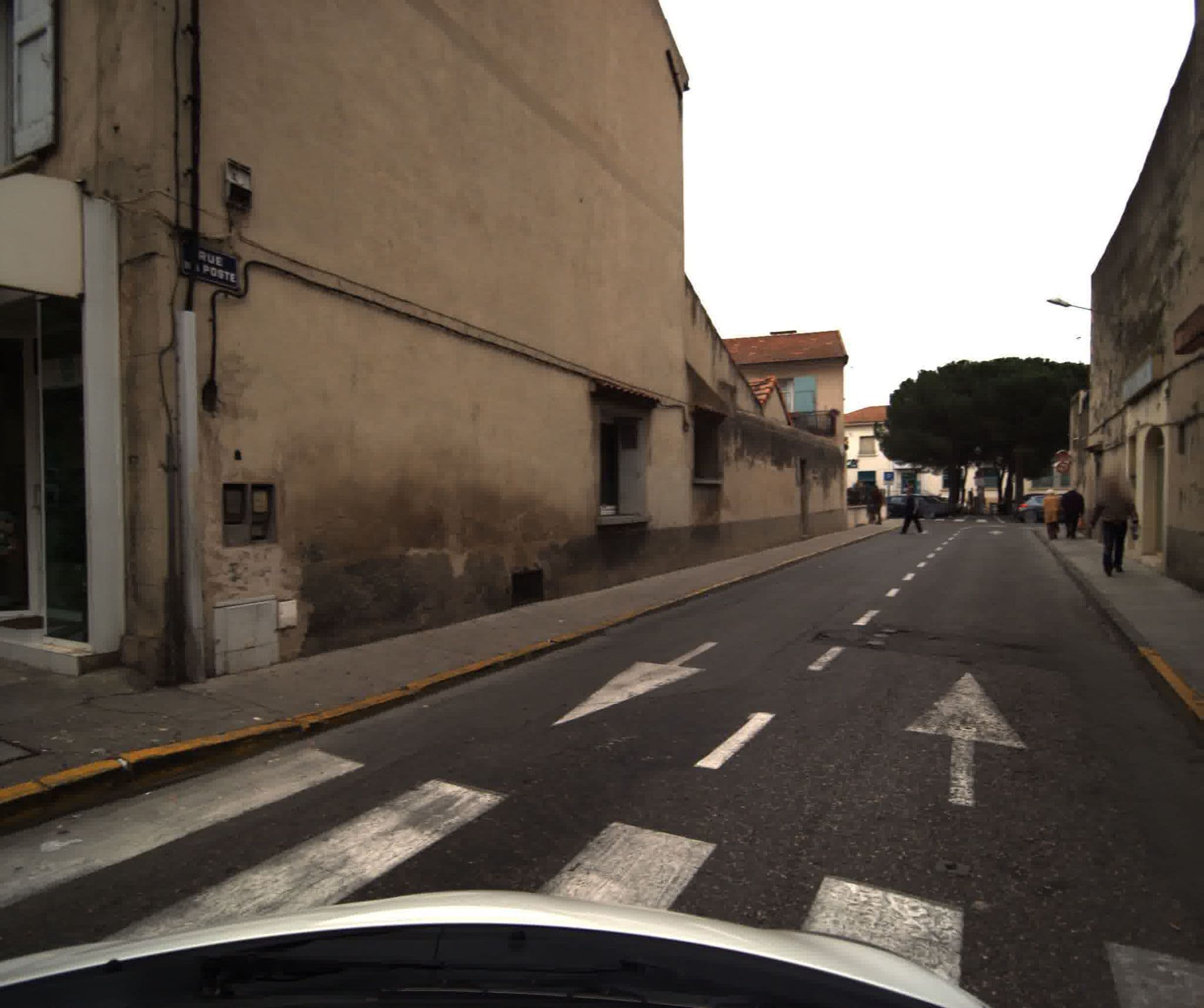 Street view near Grand hôtel du Cours, Pertuis — © sogefi (CC BY-SA · Mapillary)