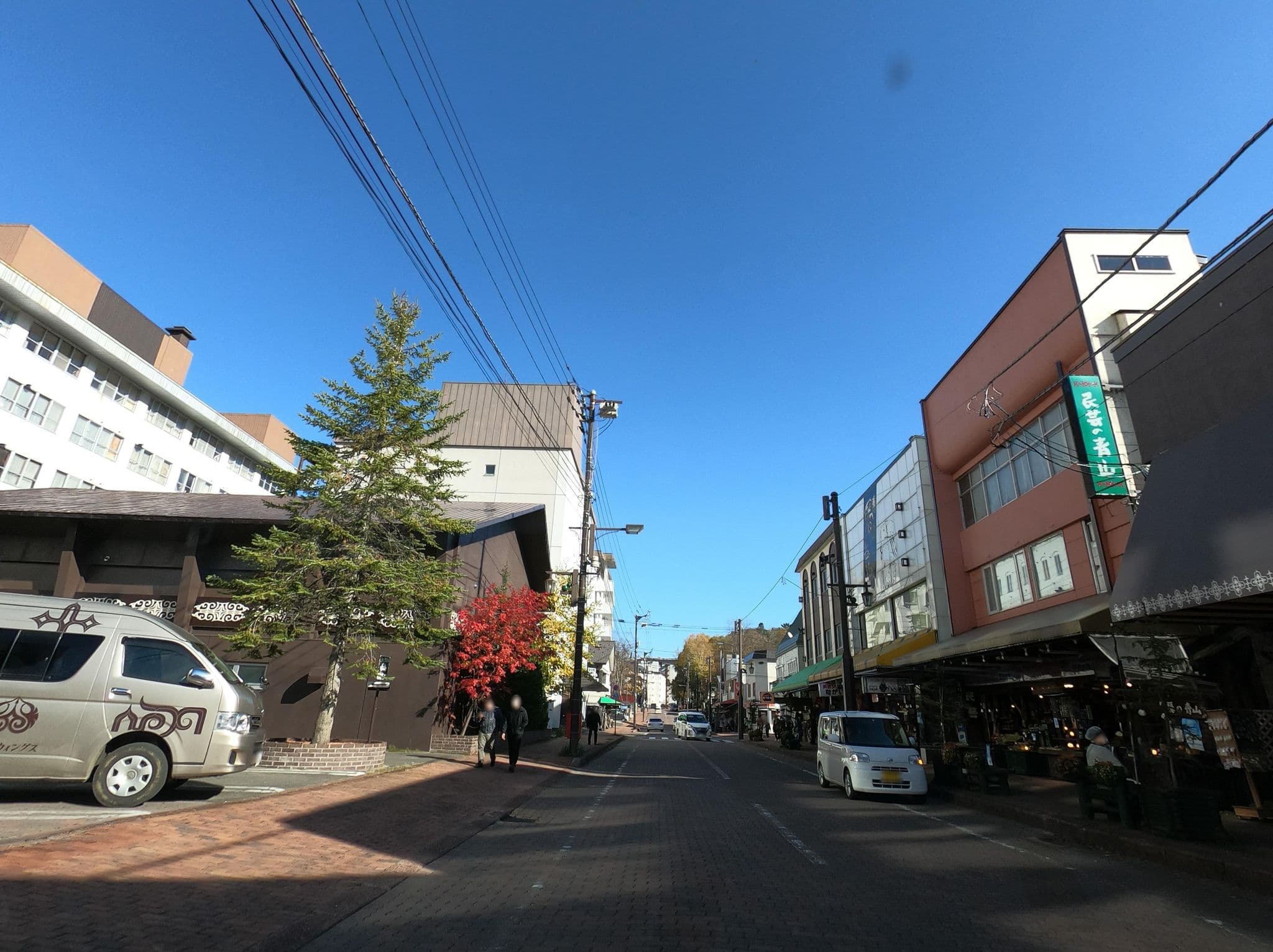 Street view near ホテルエメラルド, Tsurui — © rsnaru (CC BY-SA · Mapillary)