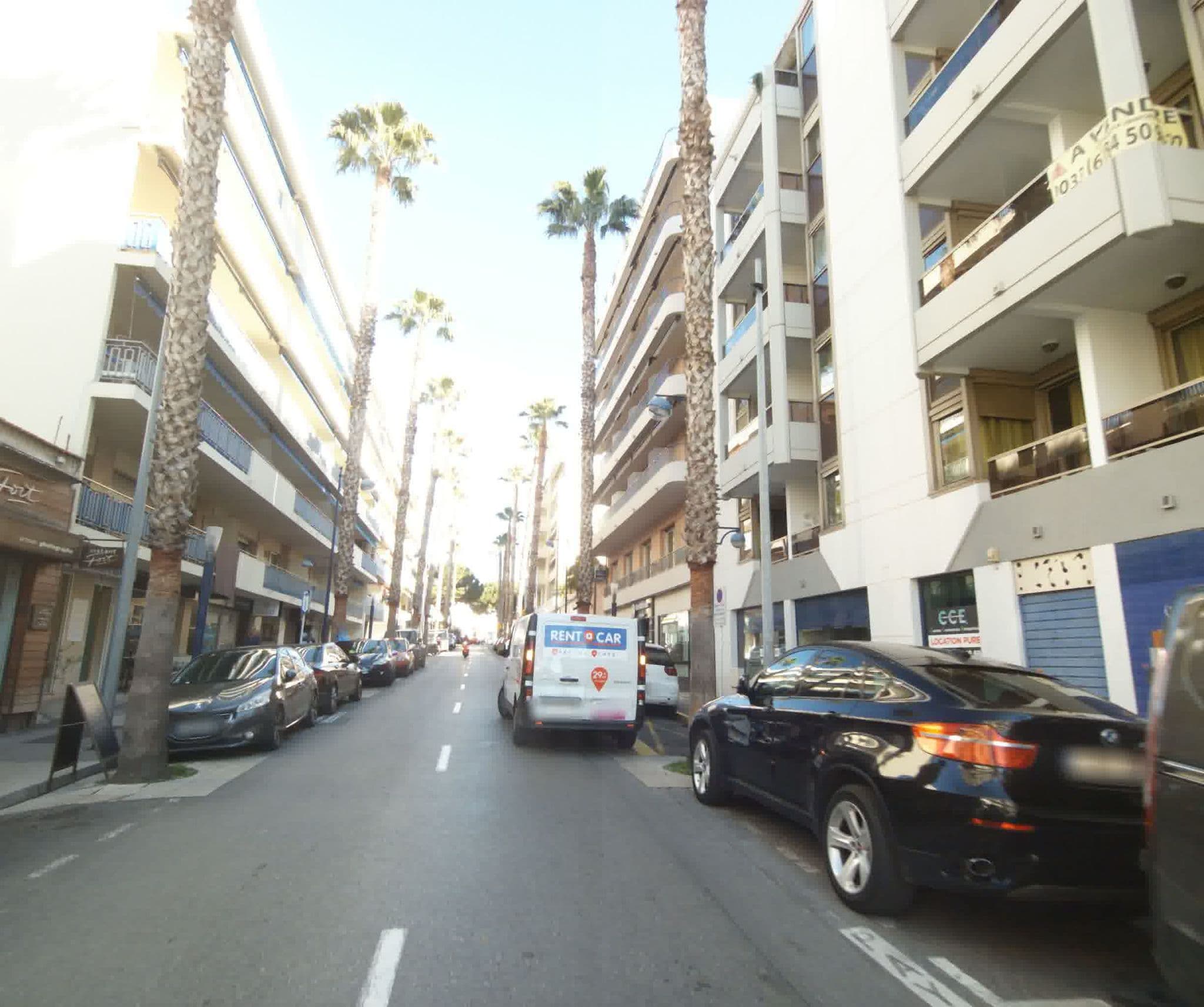 Street view near Résidence Graziella, Juan-les-Pins — © sogefi (CC BY-SA · Mapillary)