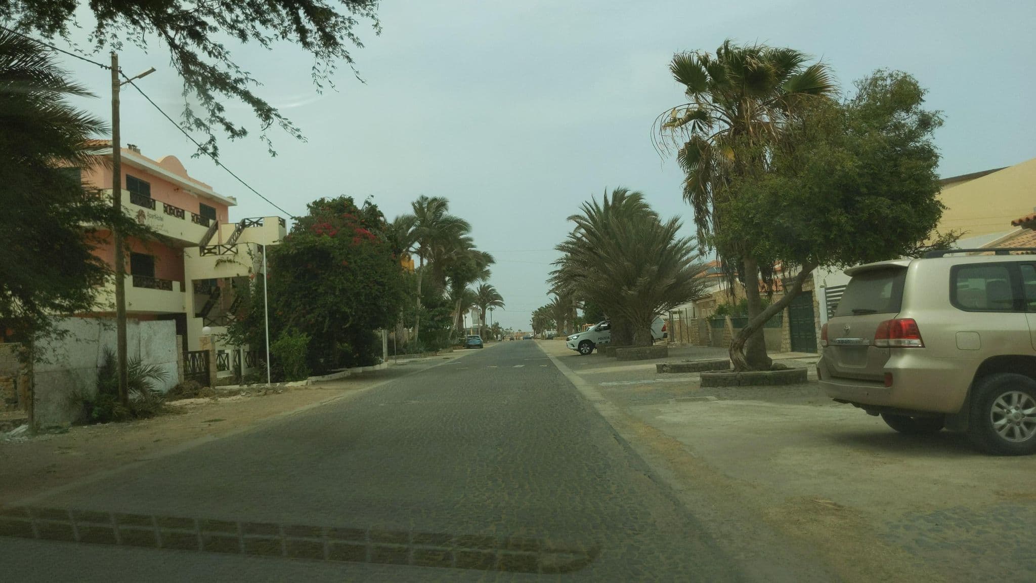 Street view near Ponta Preta Apartment Hotel, Santa Maria Centro — © waldyrious (CC BY-SA · Mapillary)