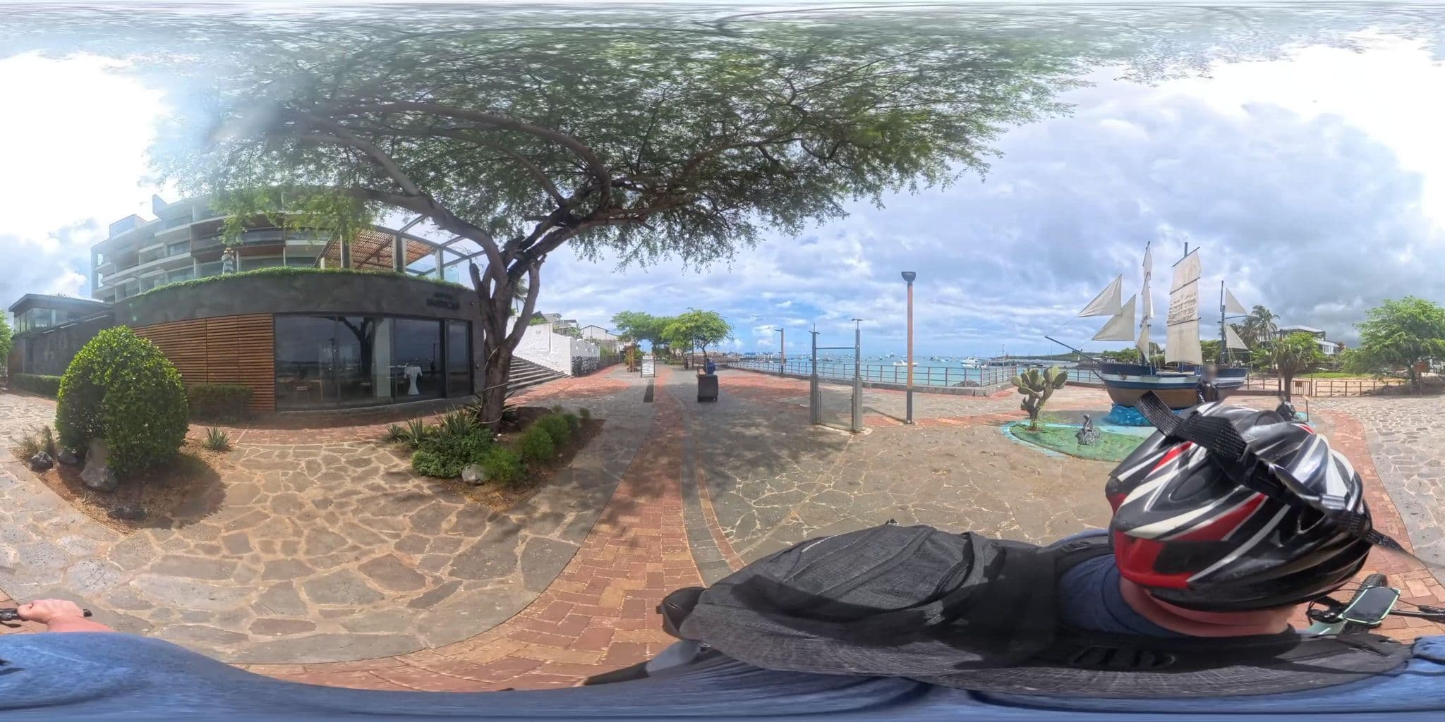 Street view near Hotel Indigo Galapagos, An Ihg Hotel, Puerto Baquerizo Moreno — © niallain (CC BY-SA · Mapillary)