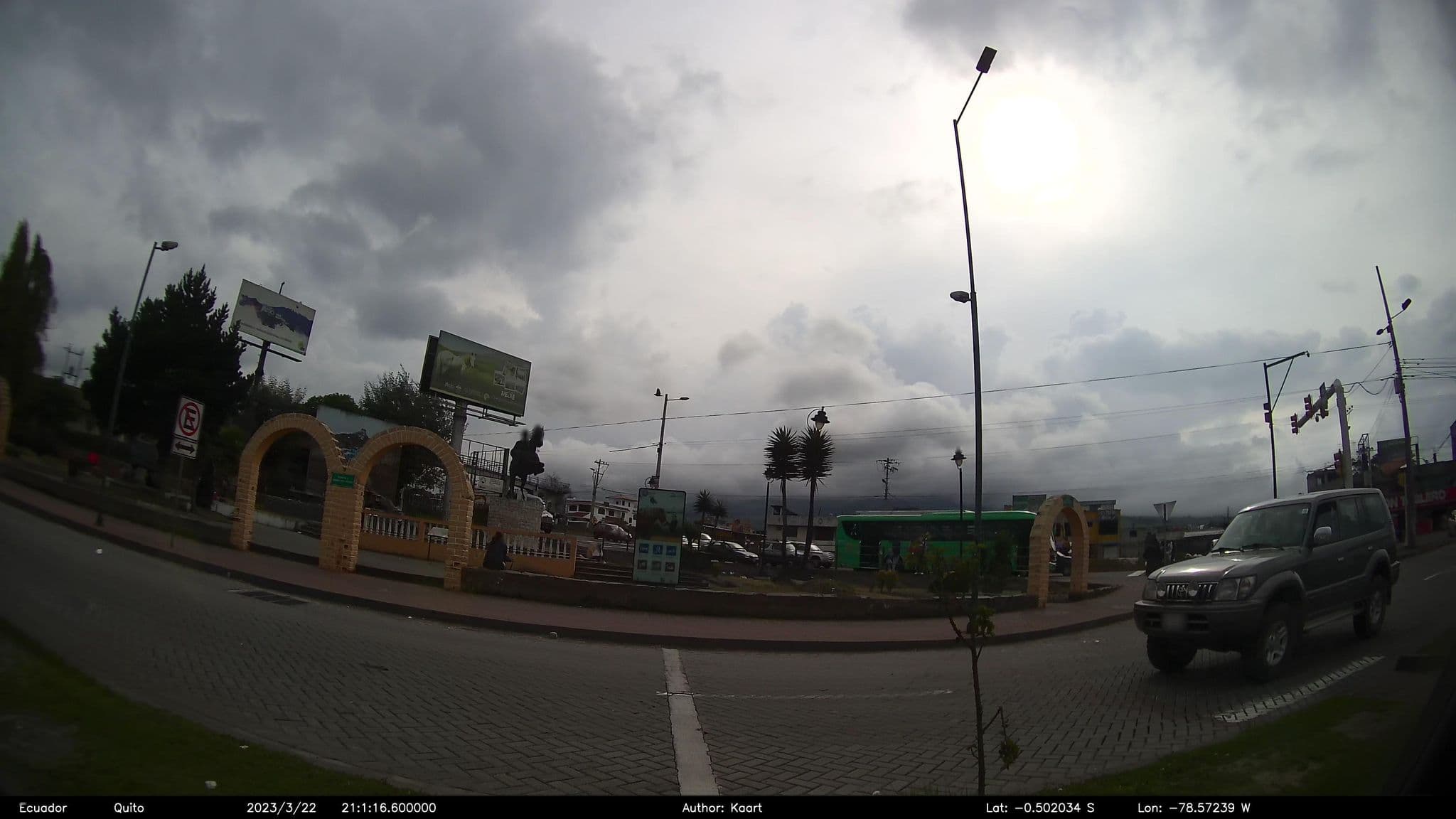 Street view near Hotel & SPA Fuente de la Juventud, Machachi — © kaart_2 (CC BY-SA · Mapillary)