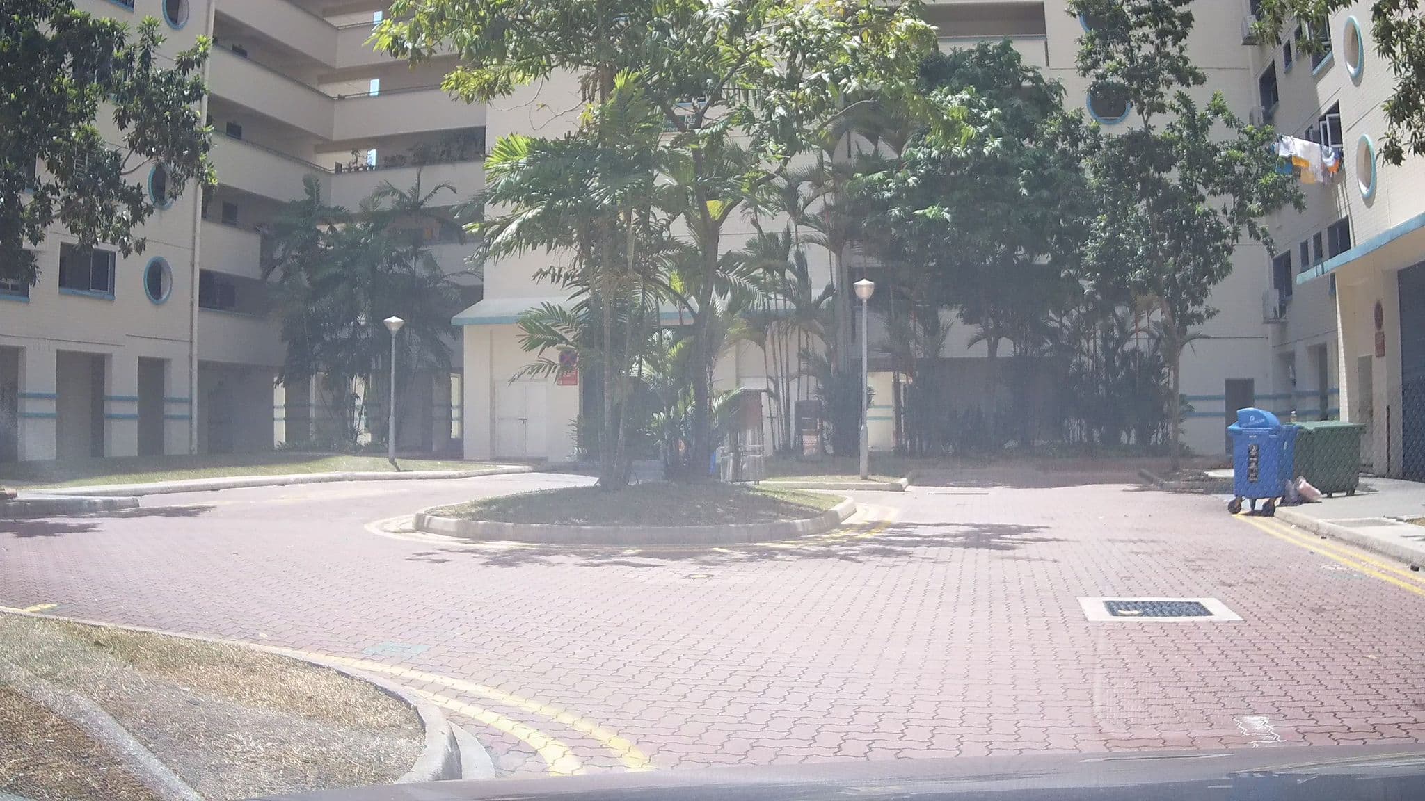 Street view near hotel de wayne only, Kampong Loyang — © ashishgrab (CC BY-SA · Mapillary)