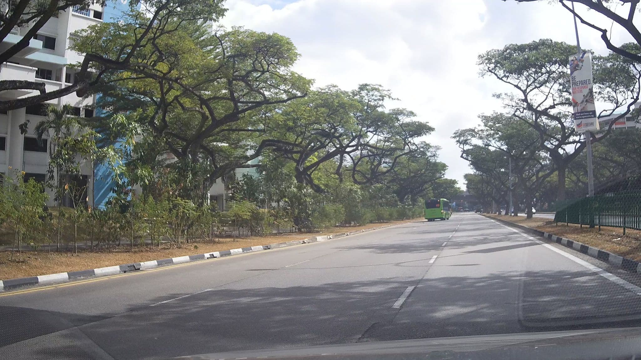 Street view near Tampines Line, Tampines New Town — © ashishgrab (CC BY-SA · Mapillary)