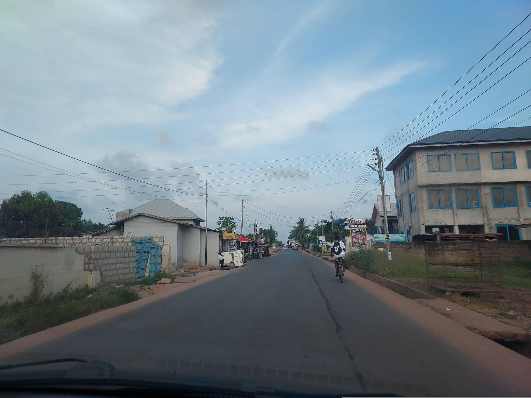 Street view near Makk Guest House, Nungua — © Berchiepratt03 (CC BY-SA · Mapillary)
