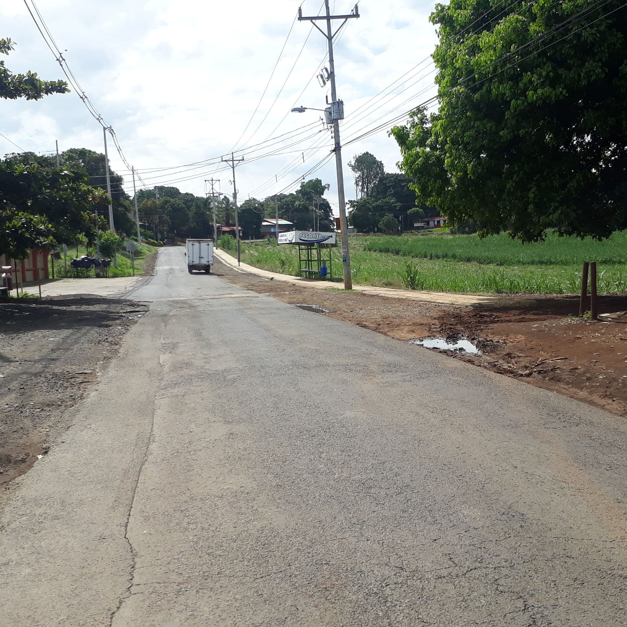 Street view near Hotel Villas Escondidas, Carrillos — © samsaurio (CC BY-SA · Mapillary)