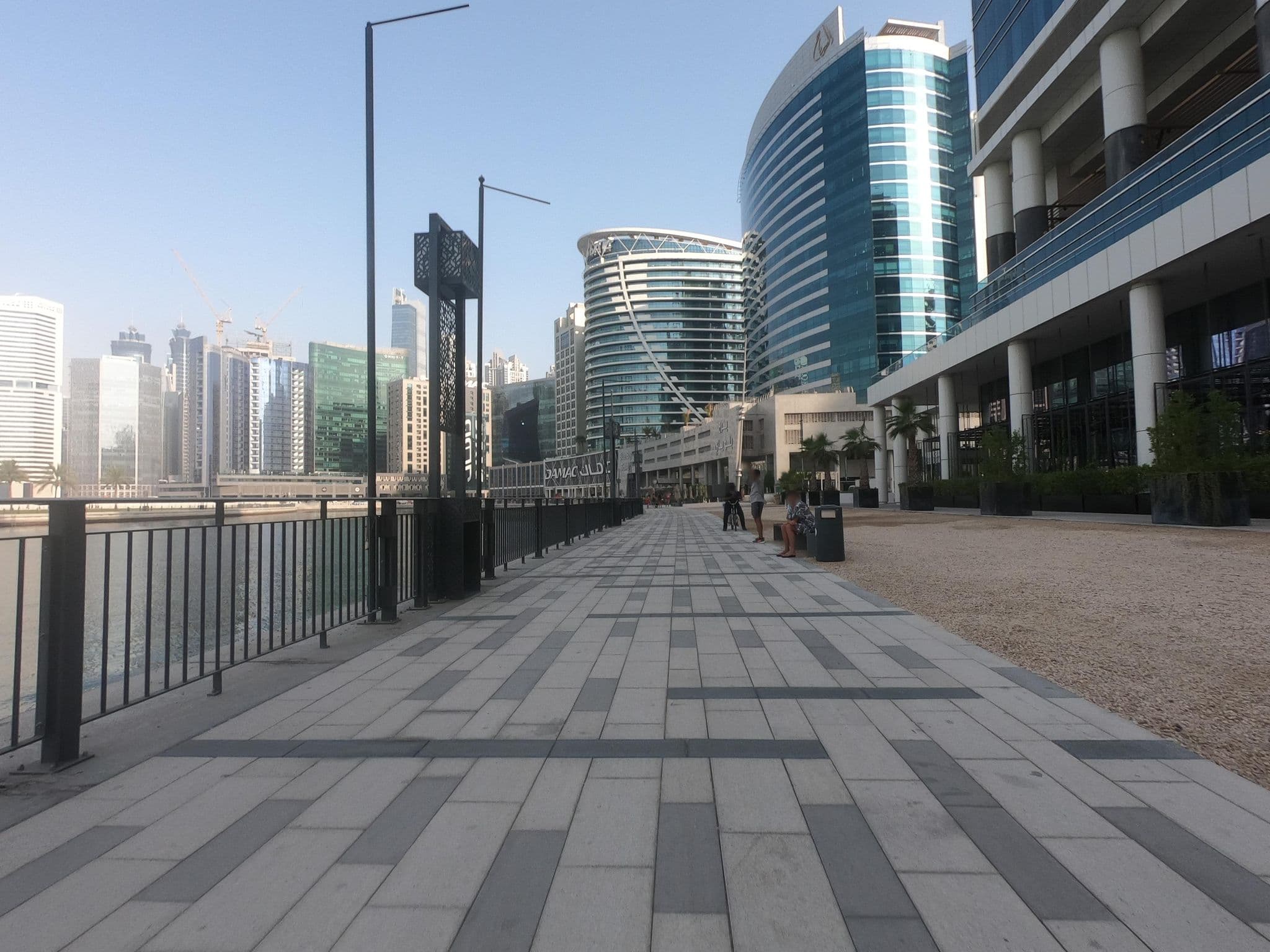 Street view near ستنيير هوتيل, Business Bay — © countzero5 (CC BY-SA · Mapillary)