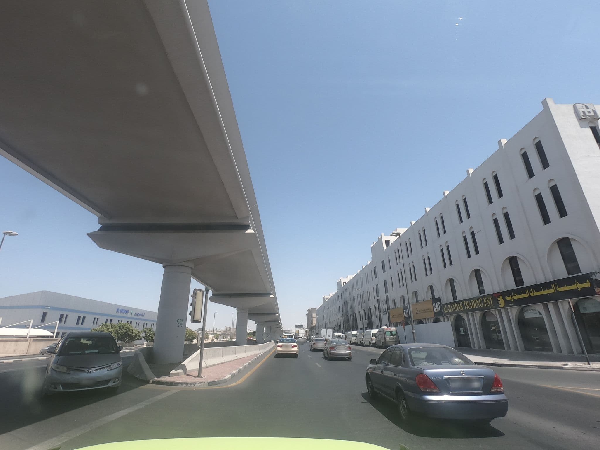 Street view near Desert Palm Resort, Hawr al ‘Anz — © countzero5 (CC BY-SA · Mapillary)