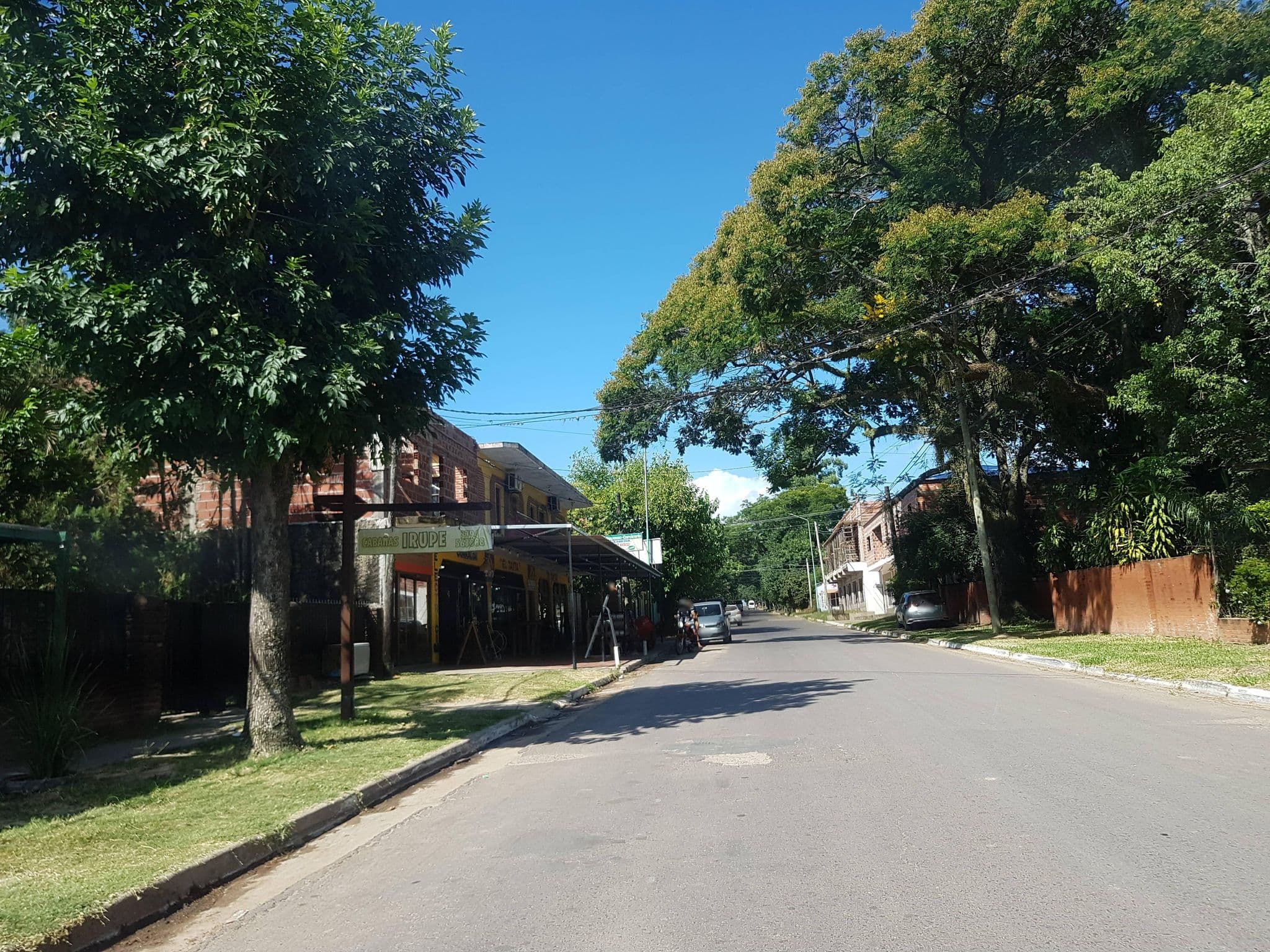 Street view near Cabañas Irupe, San Lorenzo — © kanpaidaisuki (CC BY-SA · Mapillary)