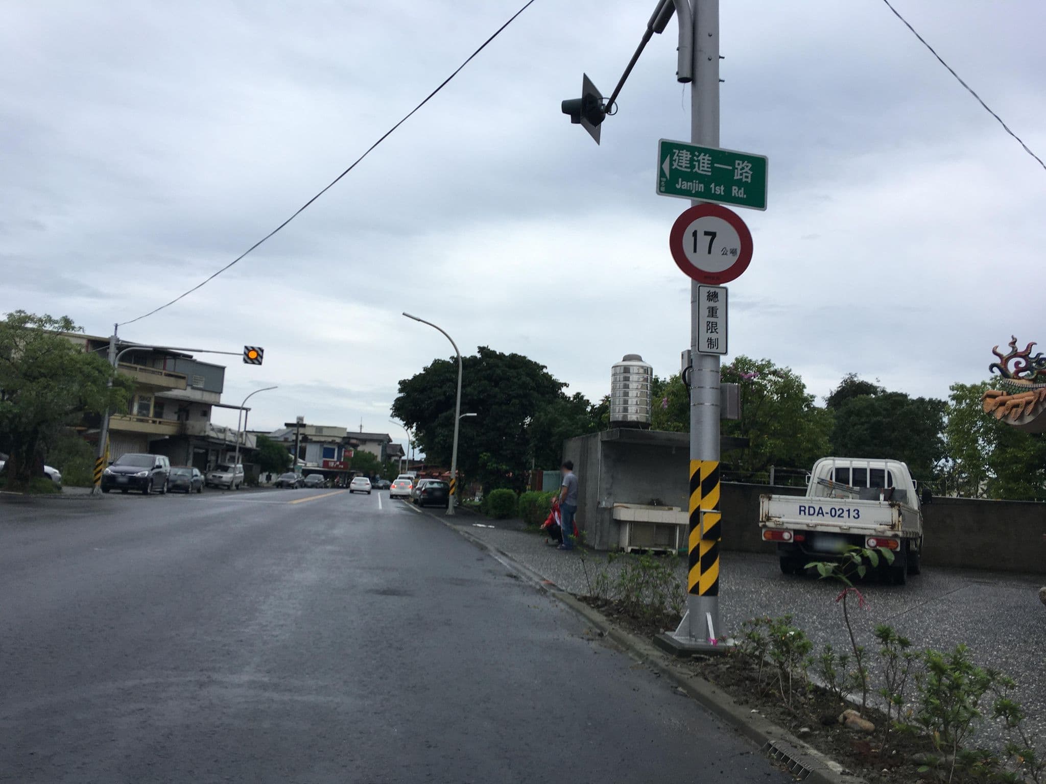 Street view near 月月寓室 Luna Inn, Yilan — © ChenJJ (CC BY-SA · Mapillary)