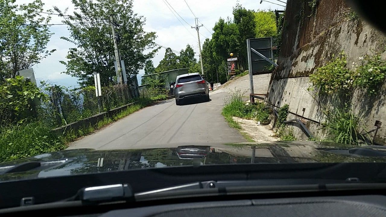 Street view near 佑德園, Wulai — © andylin (CC BY-SA · Mapillary)
