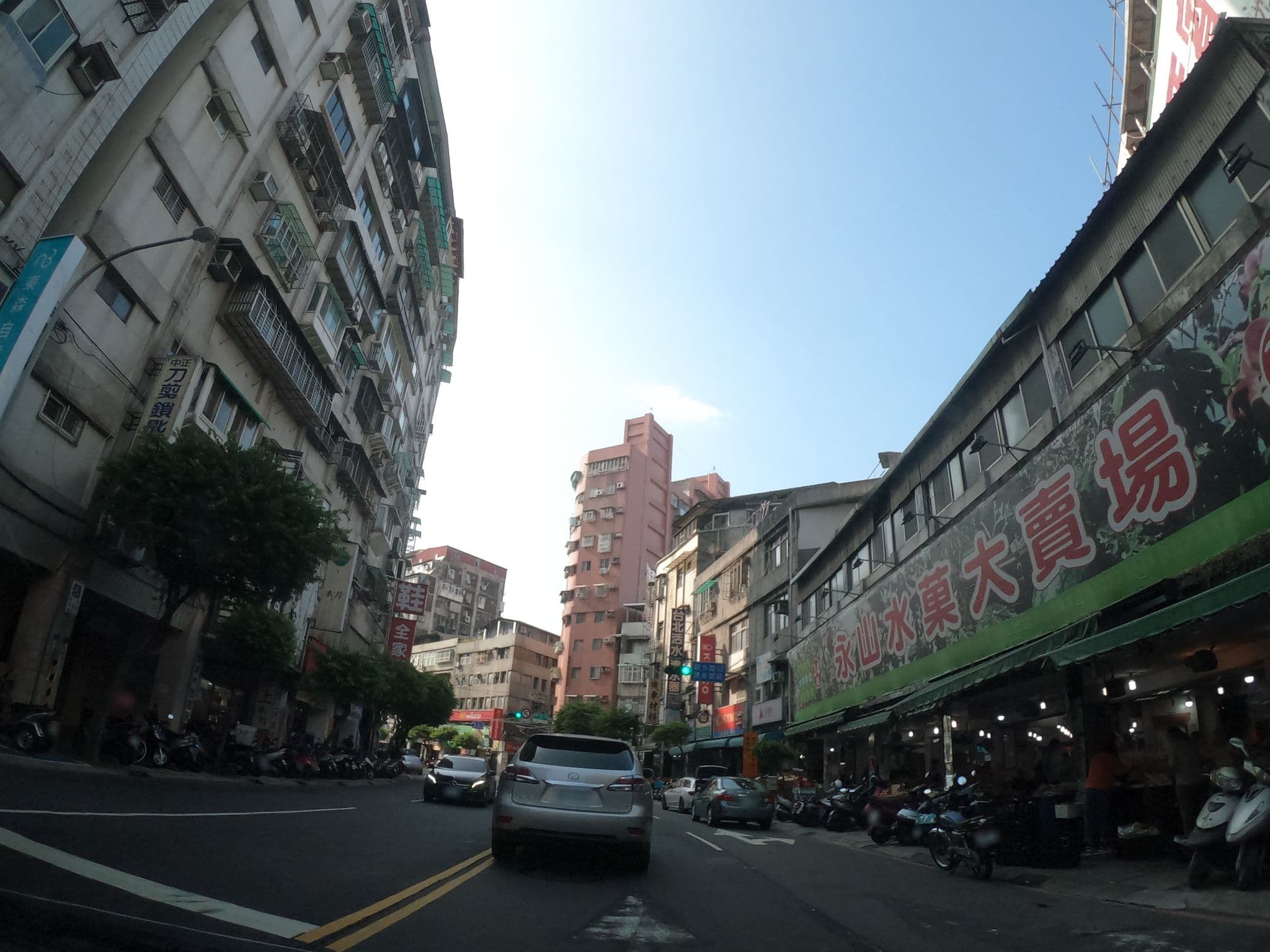Street view near 玉馬賓館, Taipei — © heretpe2019 (CC BY-SA · Mapillary)