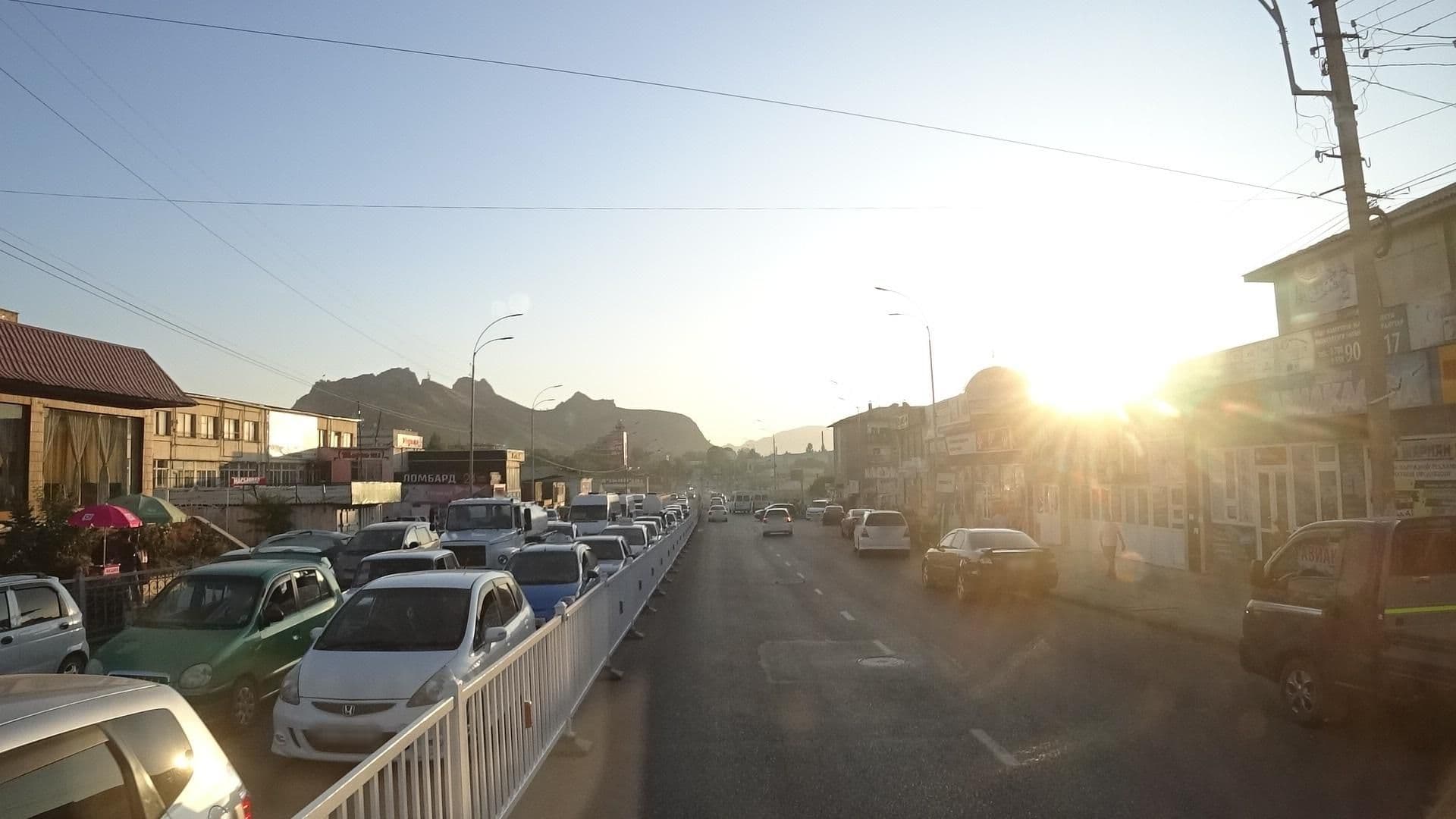 Street view near Пекин / Pekin, Osh — © vbombaerts (CC BY-SA · Mapillary)