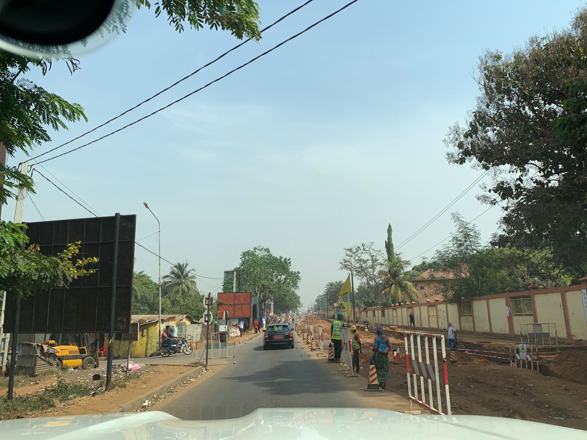 Street view near Palm Camayenne, Conakry — © empty (CC BY-SA · Mapillary)