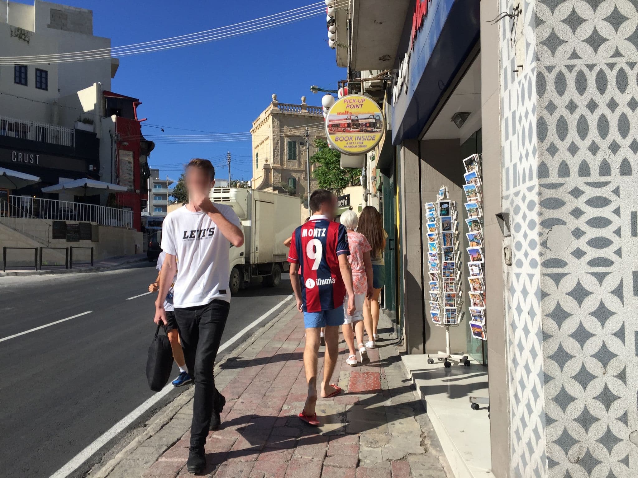 Street view near Alfonso Hotel, San Ġiljan — © richlv (CC BY-SA · Mapillary)