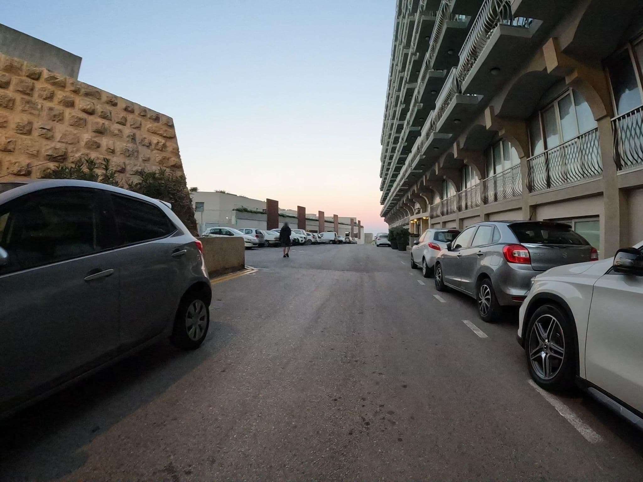 Street view near Lido (Outdoor pool), San Ġiljan — © erias (CC BY-SA · Mapillary)