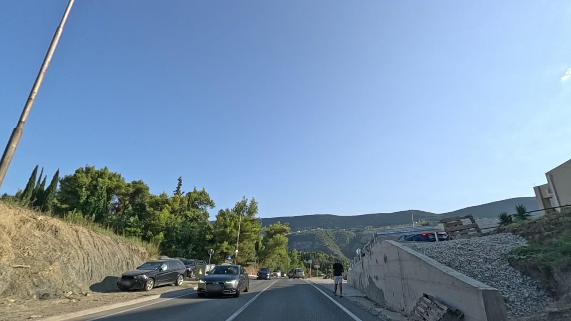 Street view near Apart Hotel M.s. Katunjanin, Igalo — © Cakalovski (CC BY-SA · Mapillary)