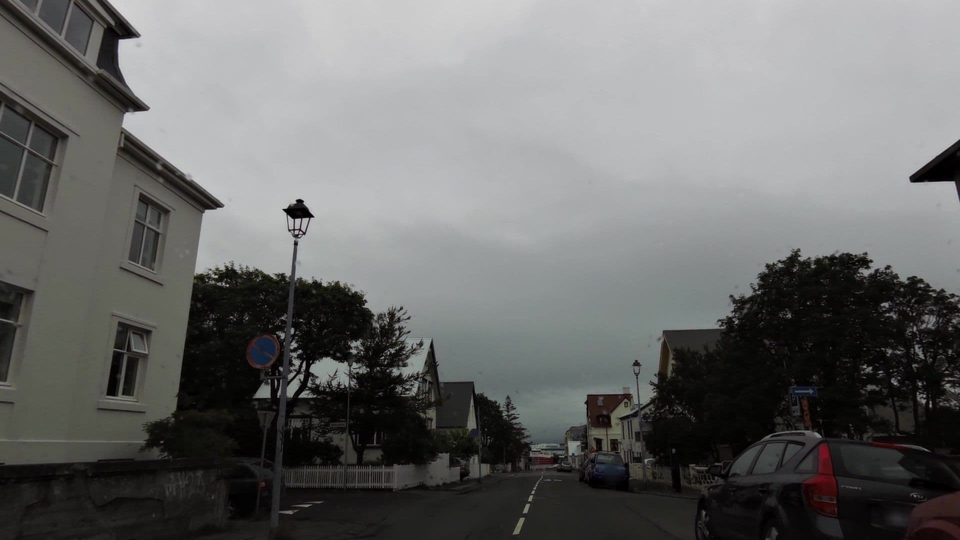 Street view near Kalli’s Apartments, Seltjarnarnes — © kjarrval (CC BY-SA · Mapillary)